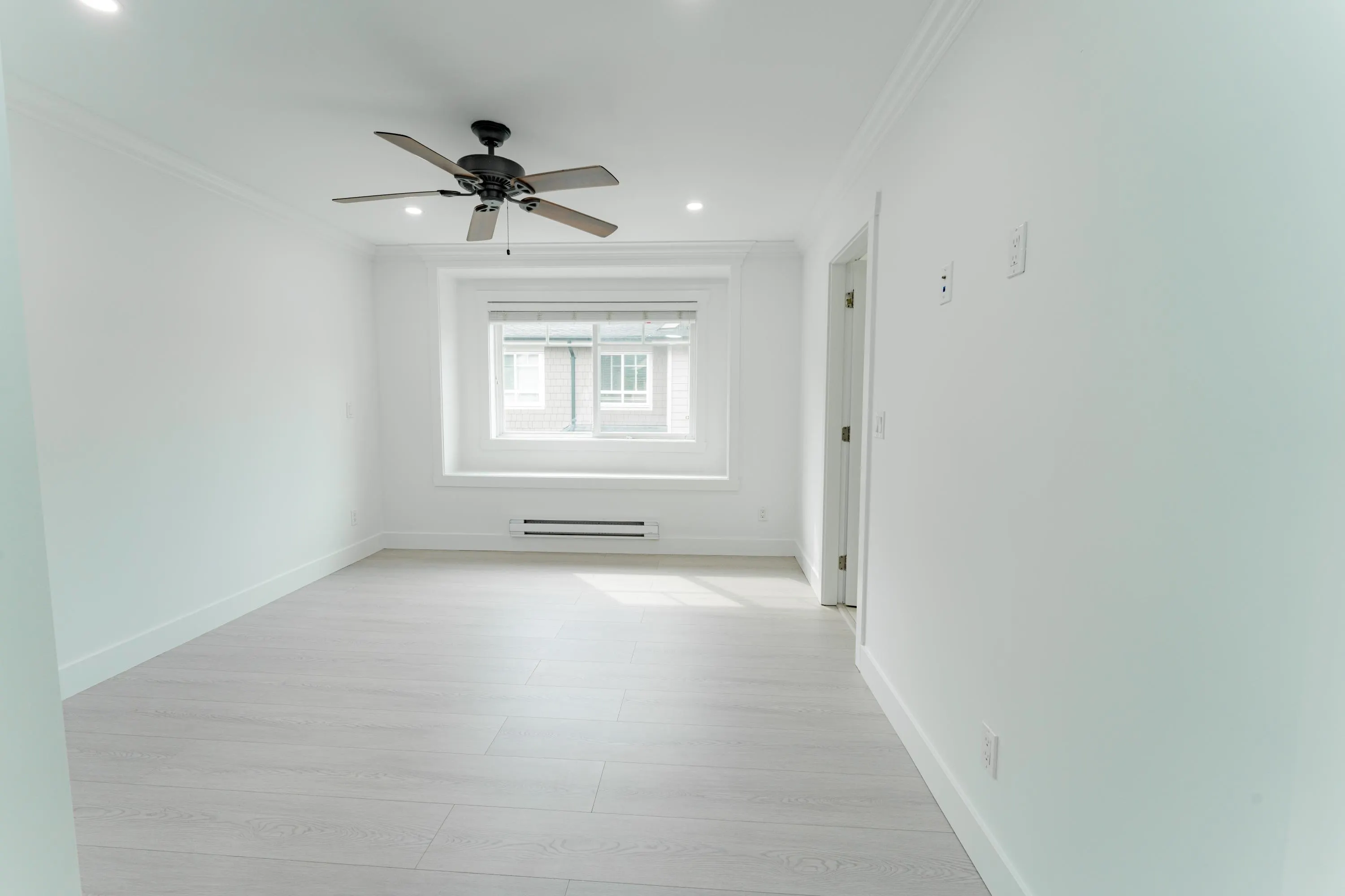 13 14285 64 Avenue