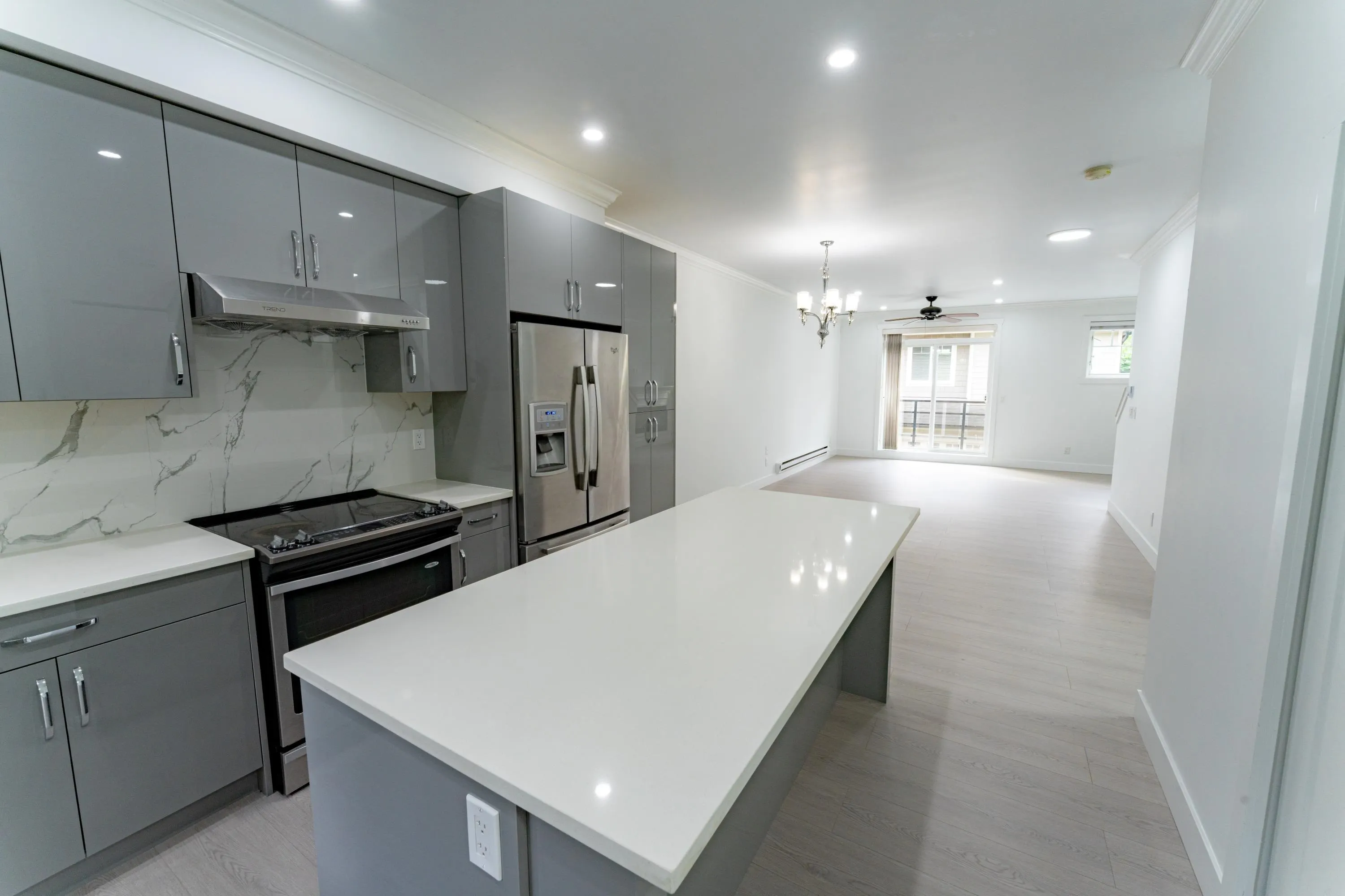 13 14285 64 Avenue