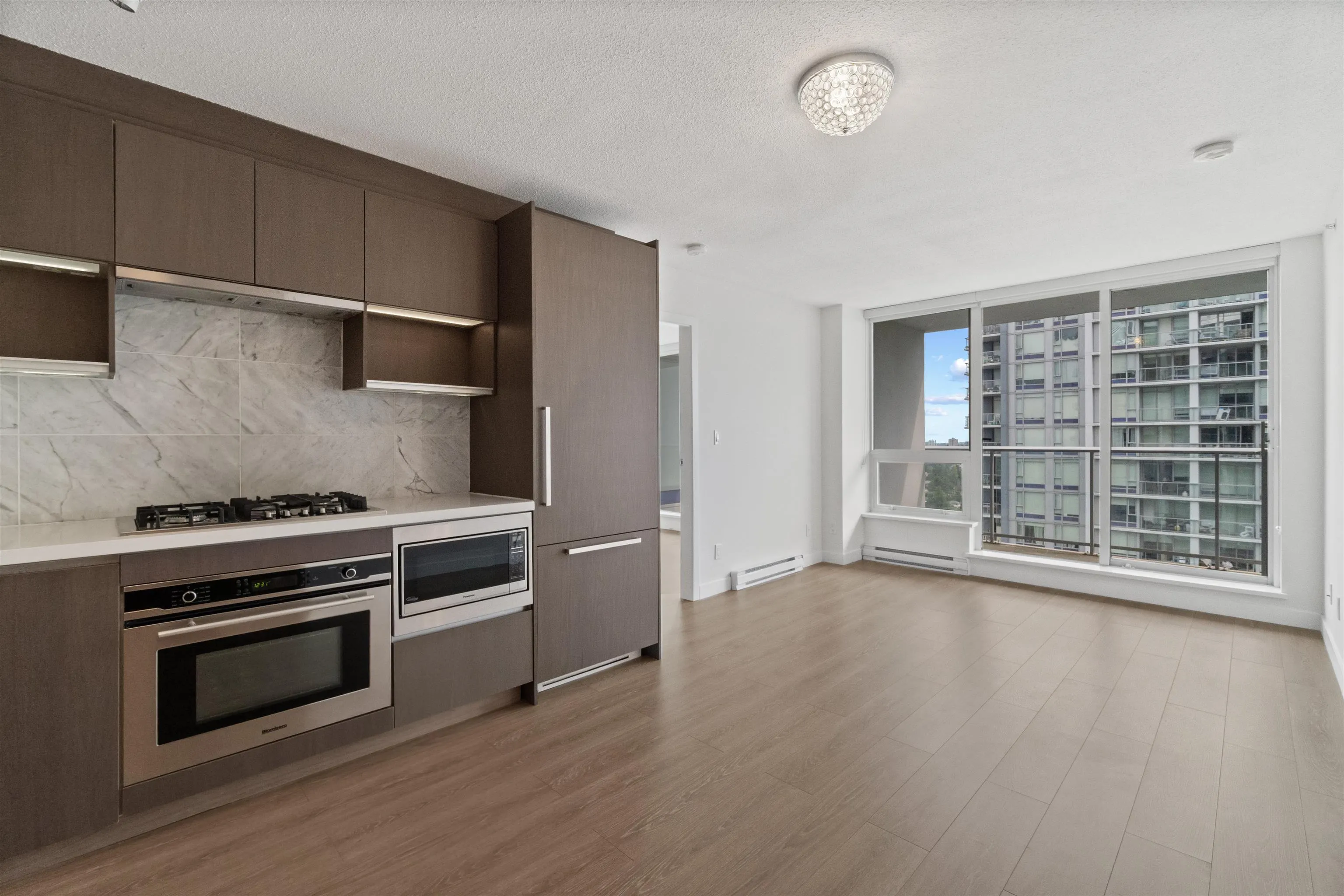 4101 13696 100 Avenue