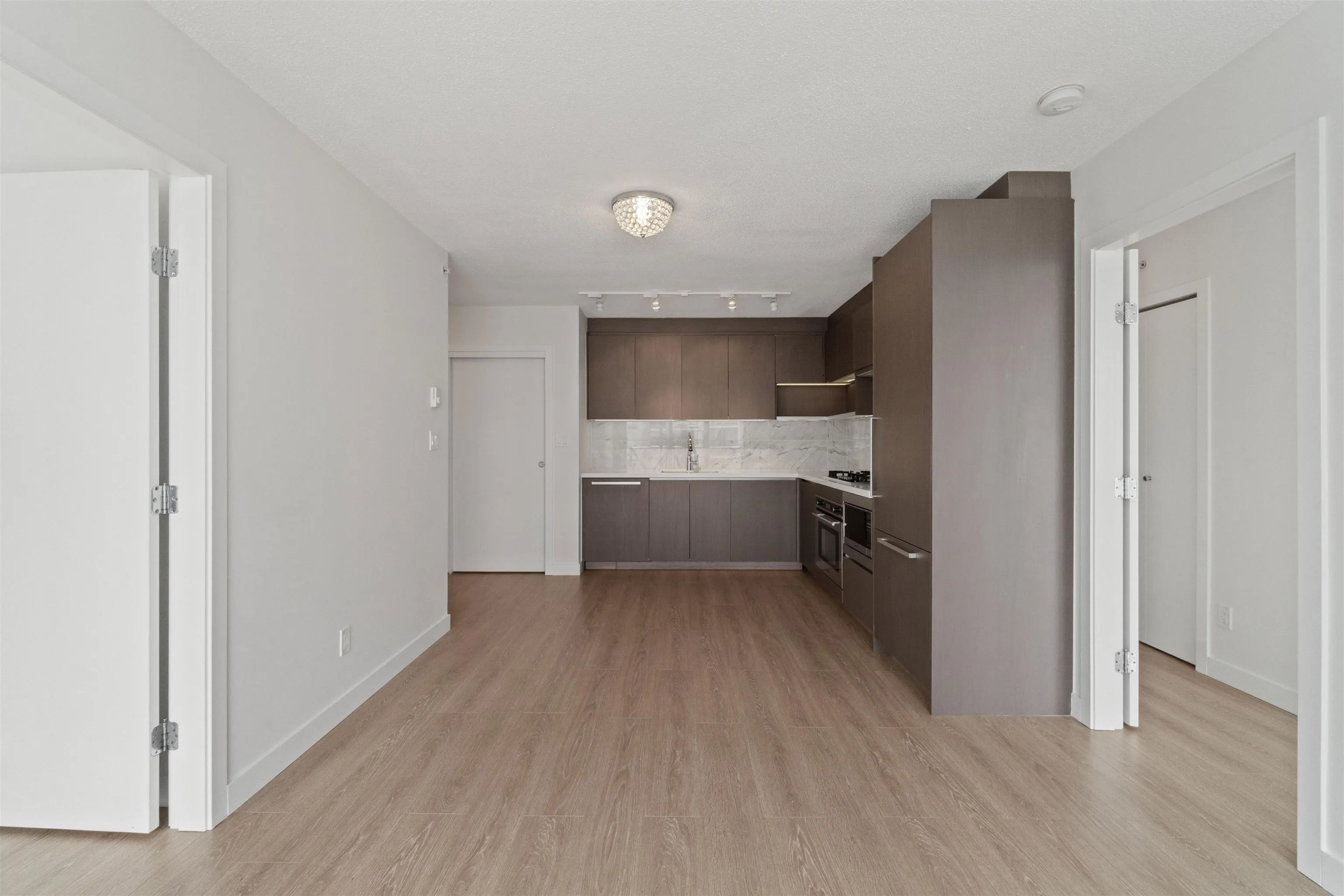4101 13696 100 Avenue