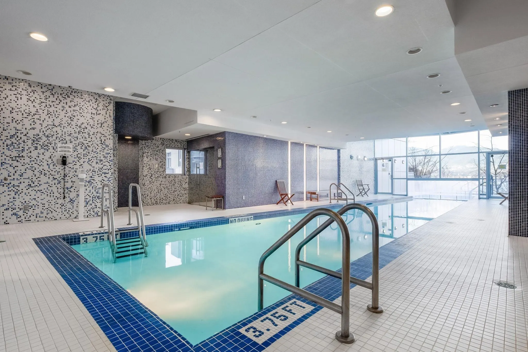 2502 1233 W Cordova Street