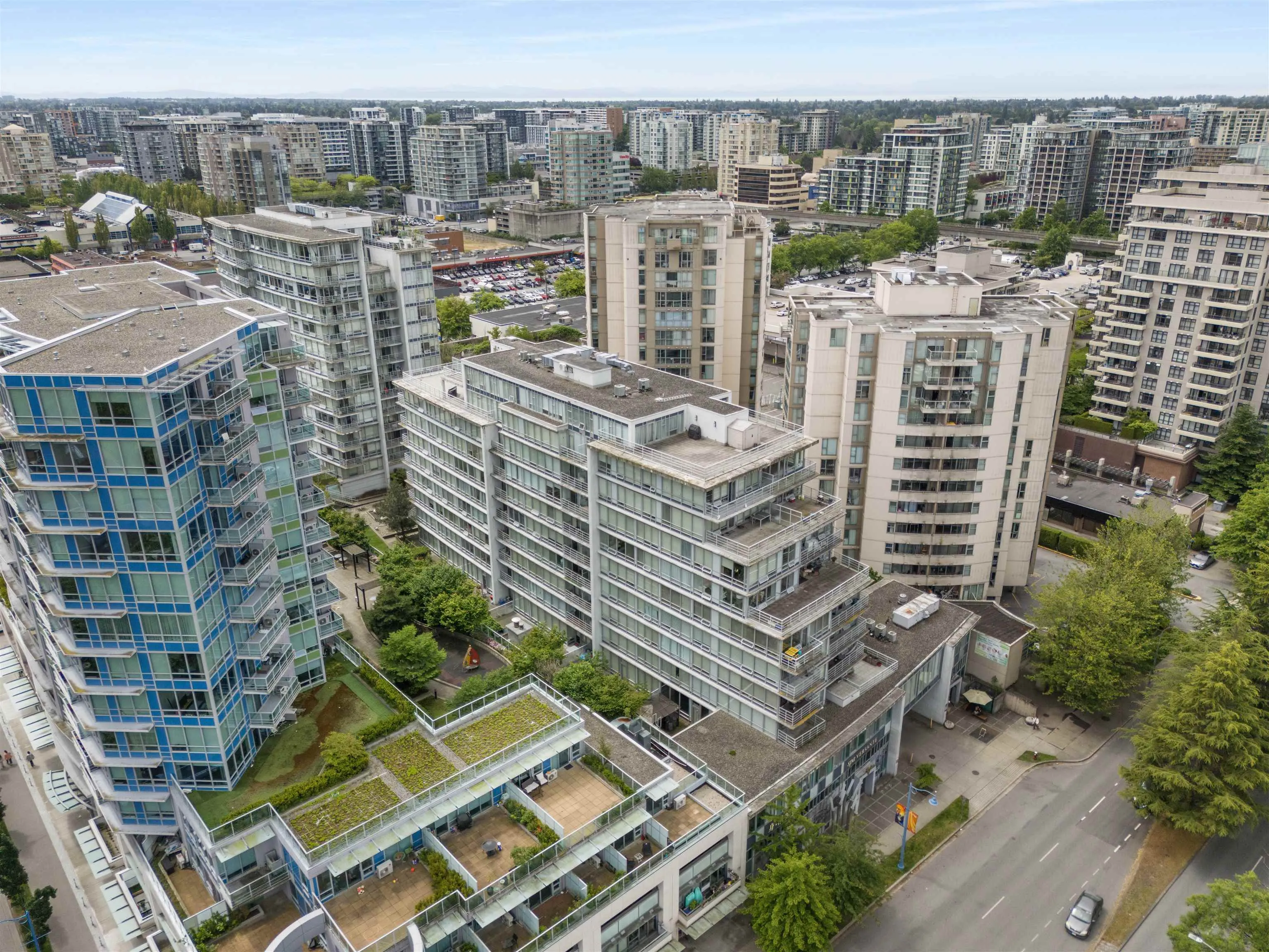 511 8280 Lansdowne Road
