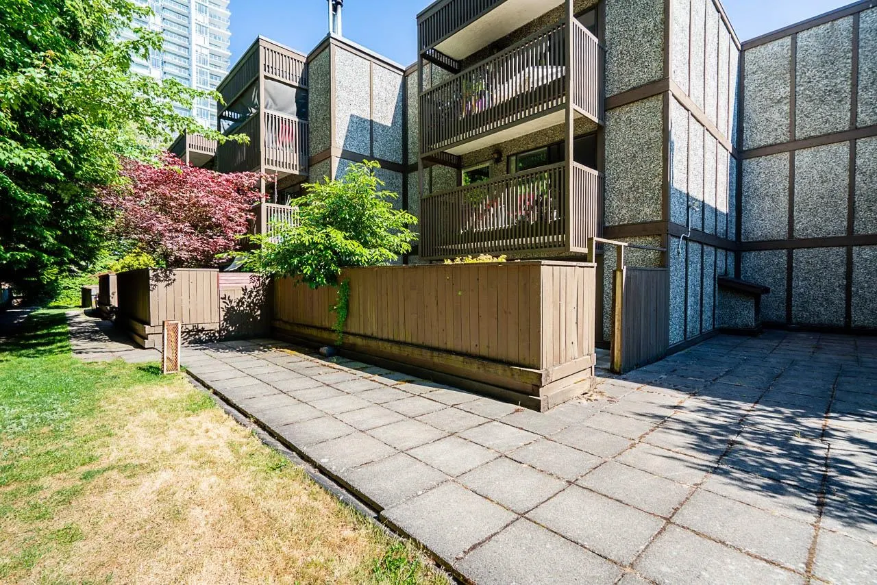110 13507 96 Avenue
