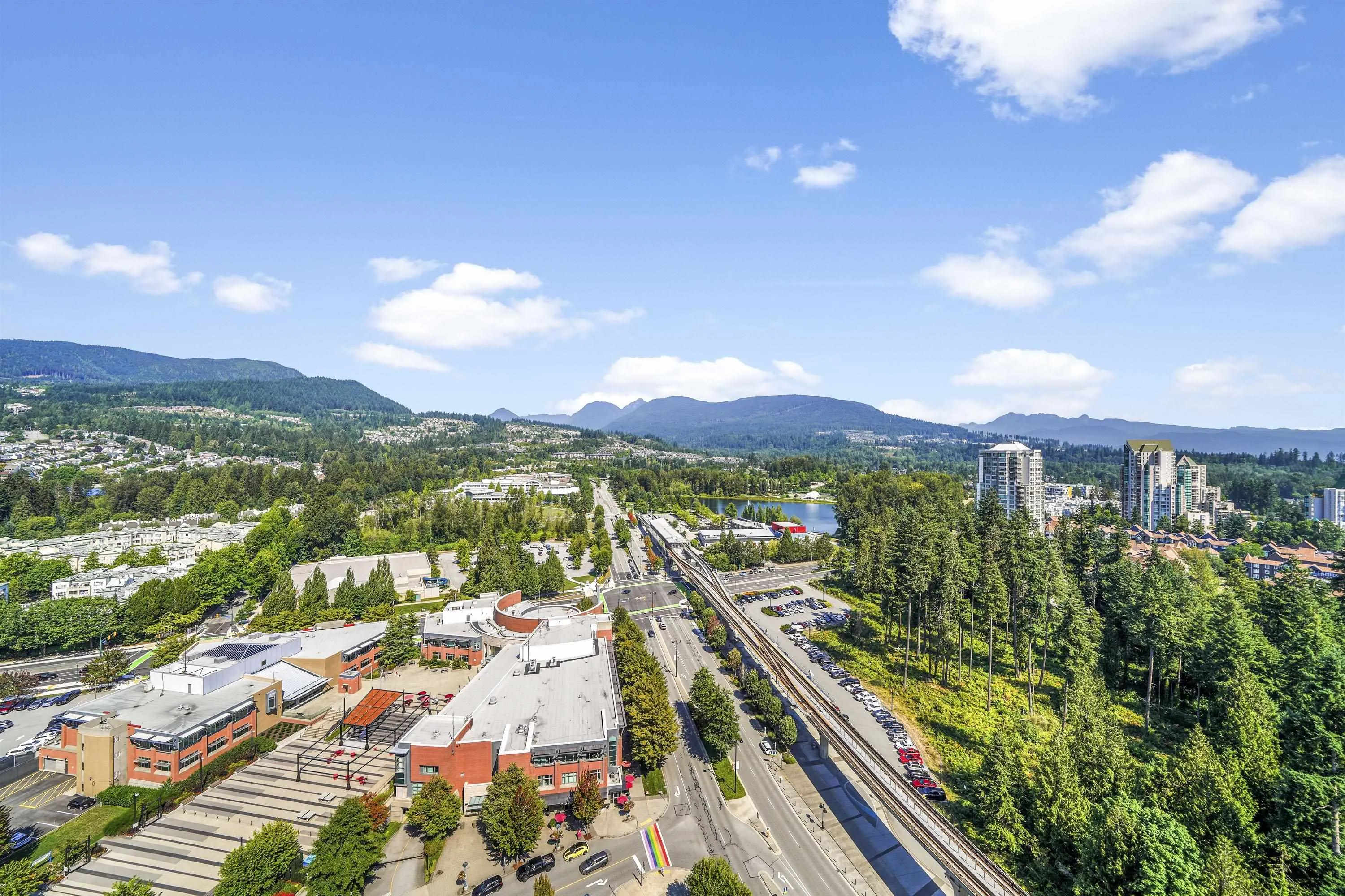 2808 3007 Glen Drive