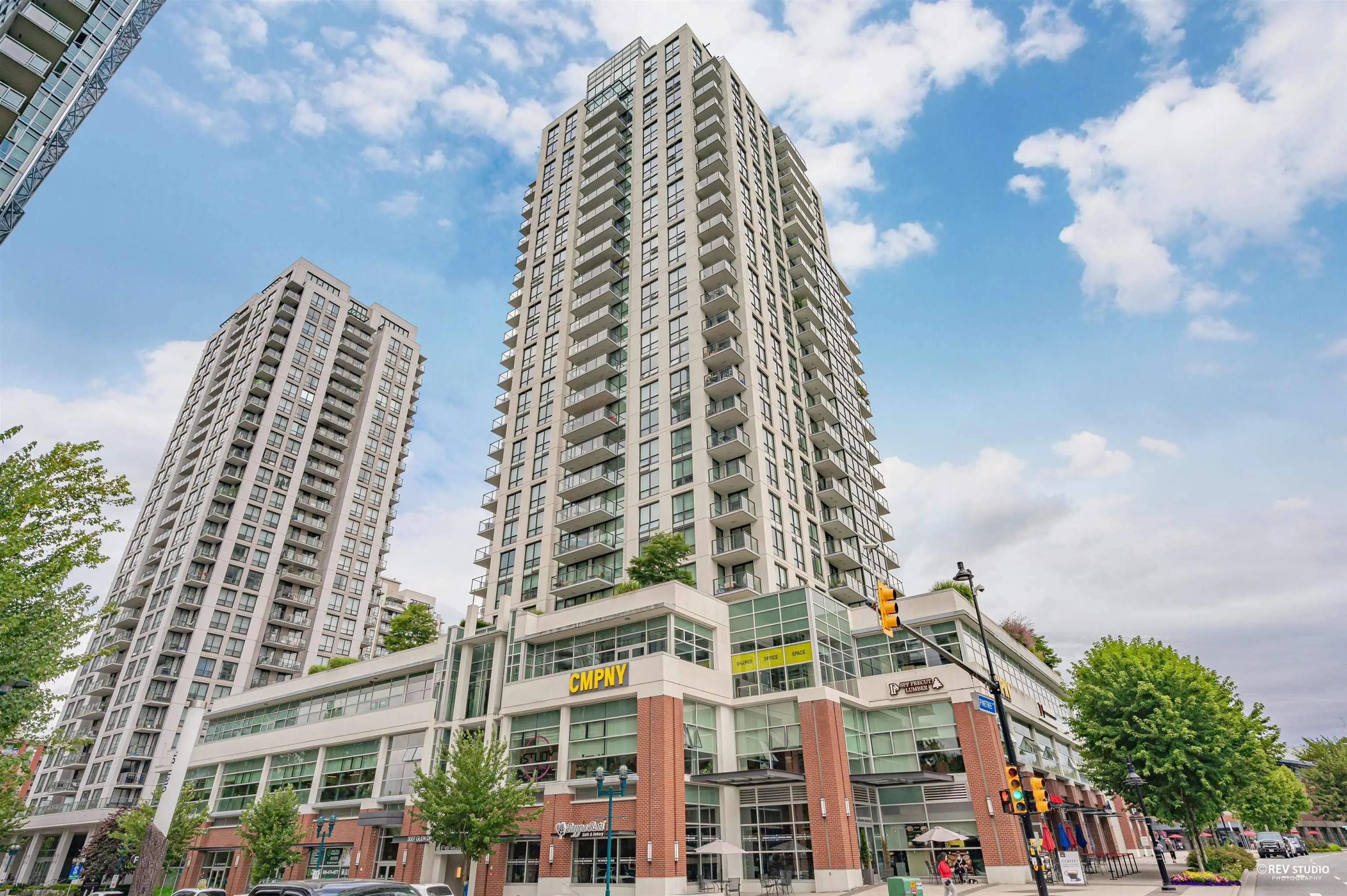 2808 3007 Glen Drive