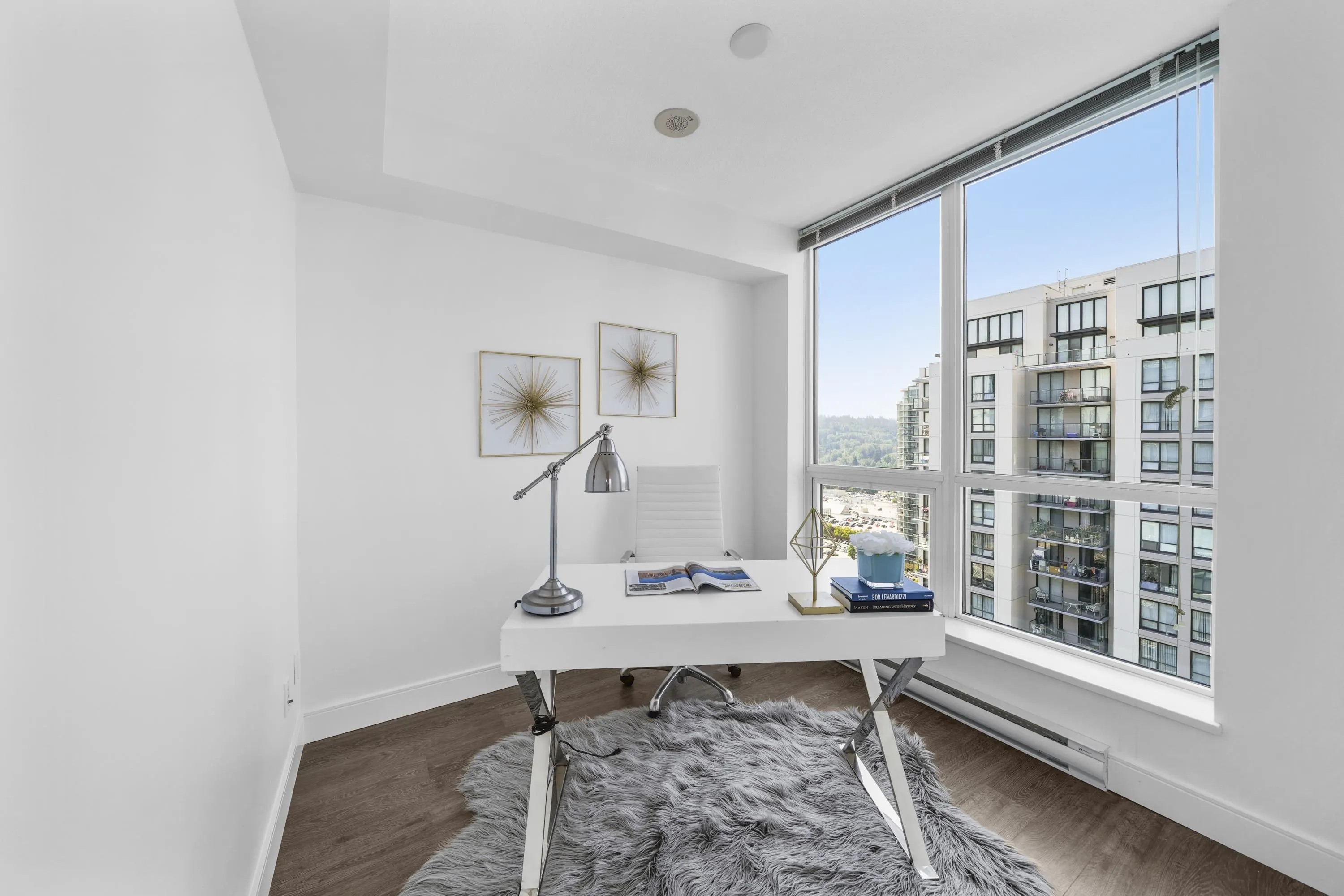 2808 3007 Glen Drive