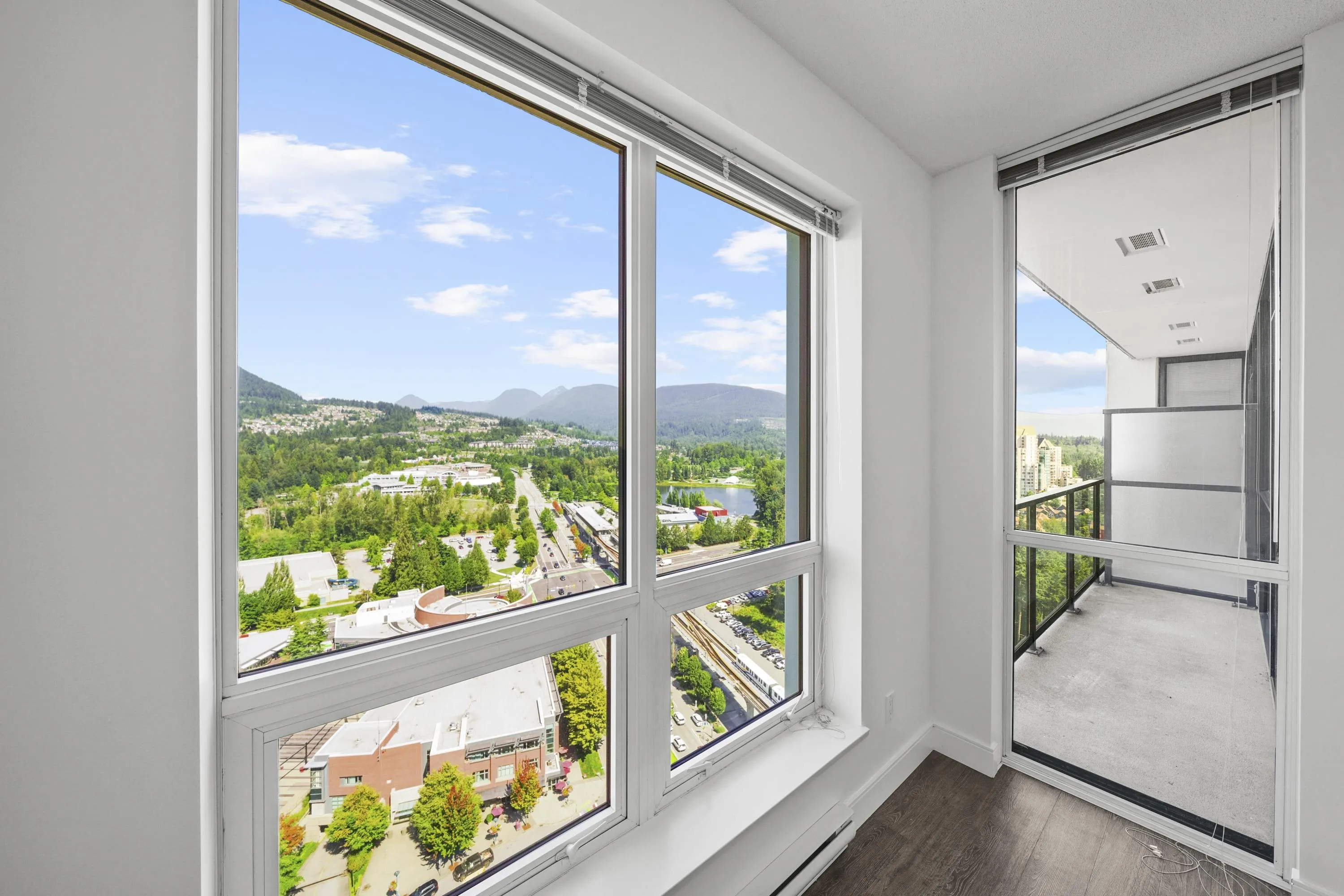 2808 3007 Glen Drive