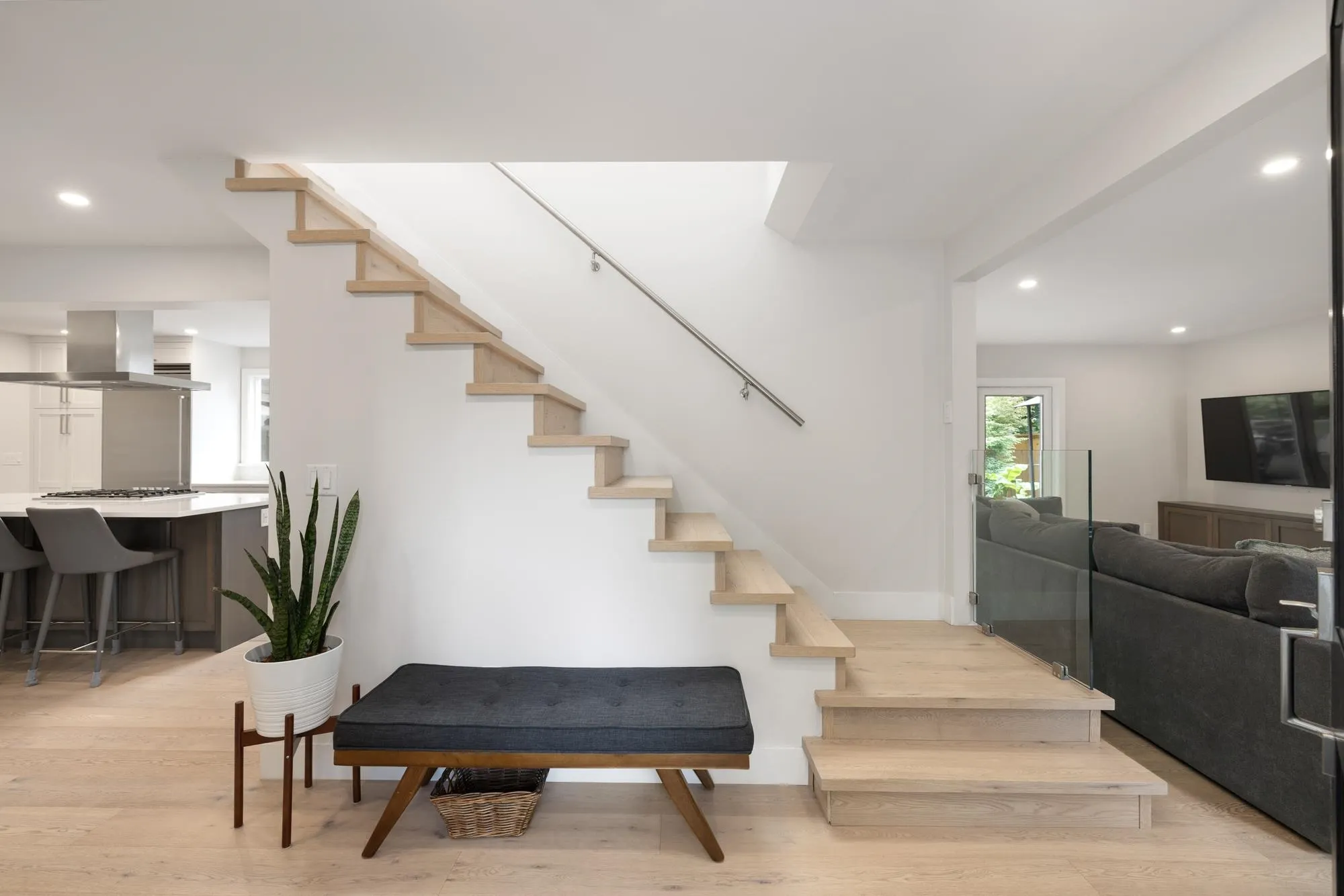 2678 Ailsa Crescent