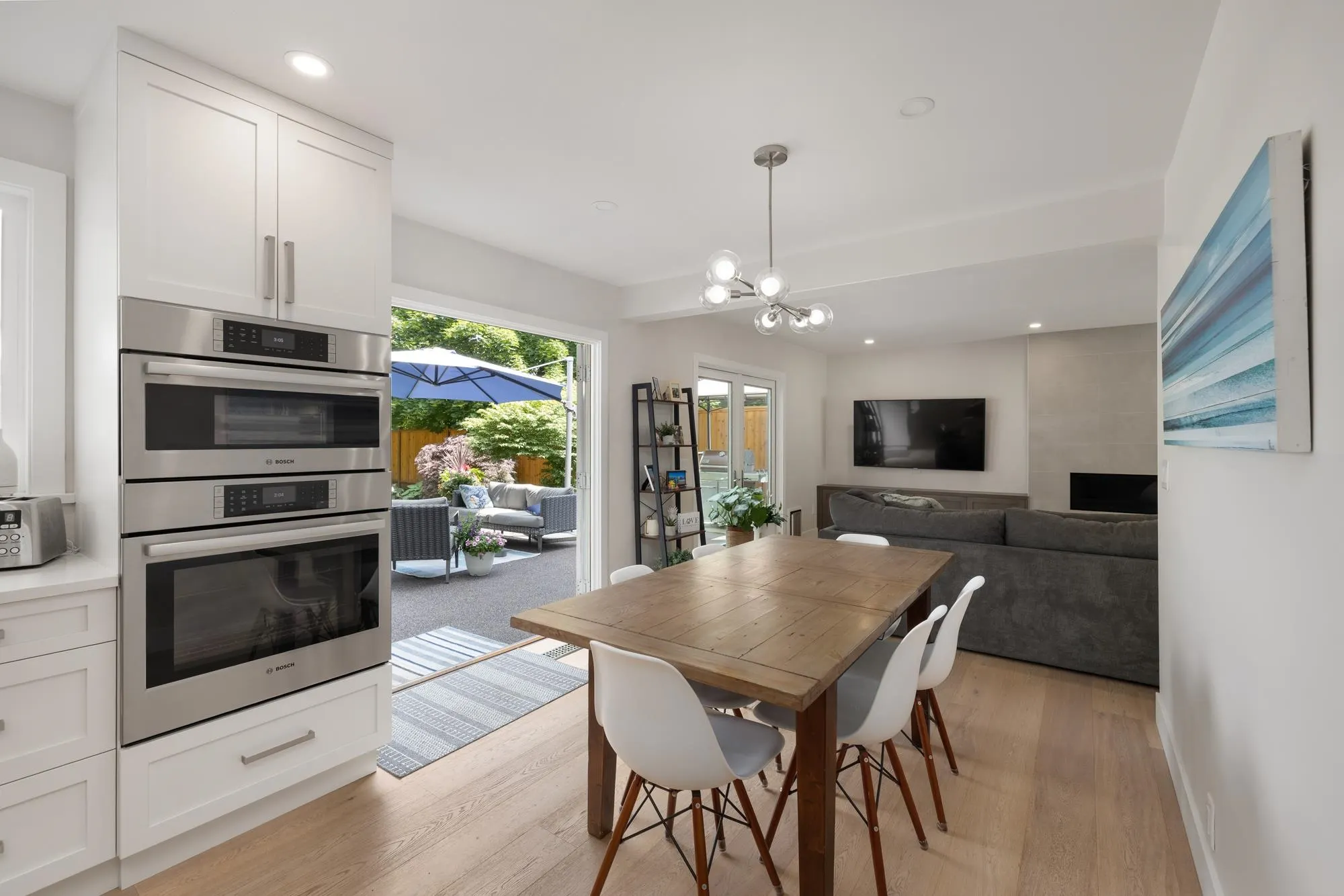 2678 Ailsa Crescent