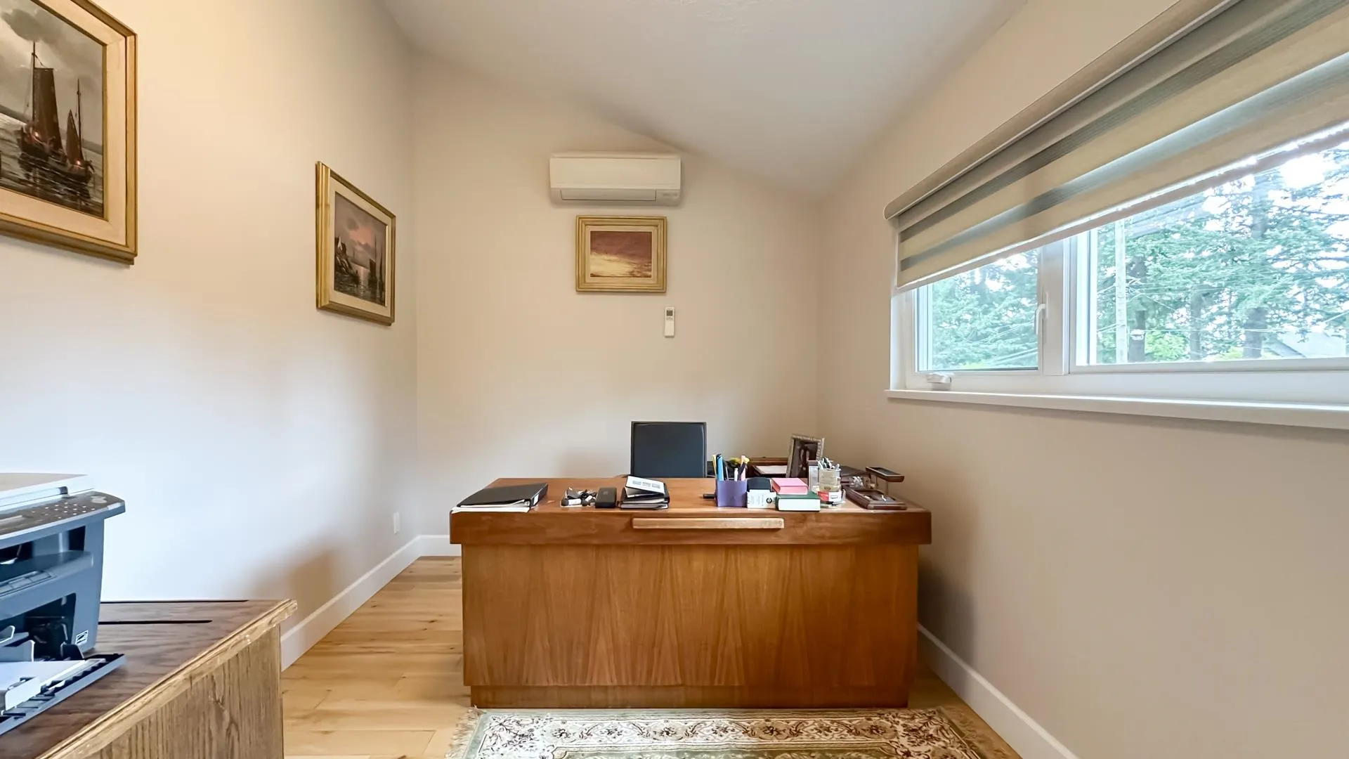 880 W 19th Street