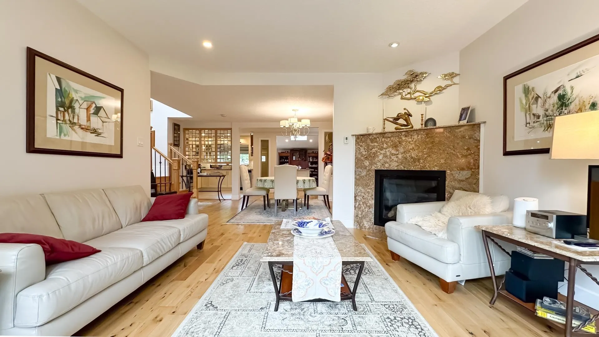 880 W 19th Street