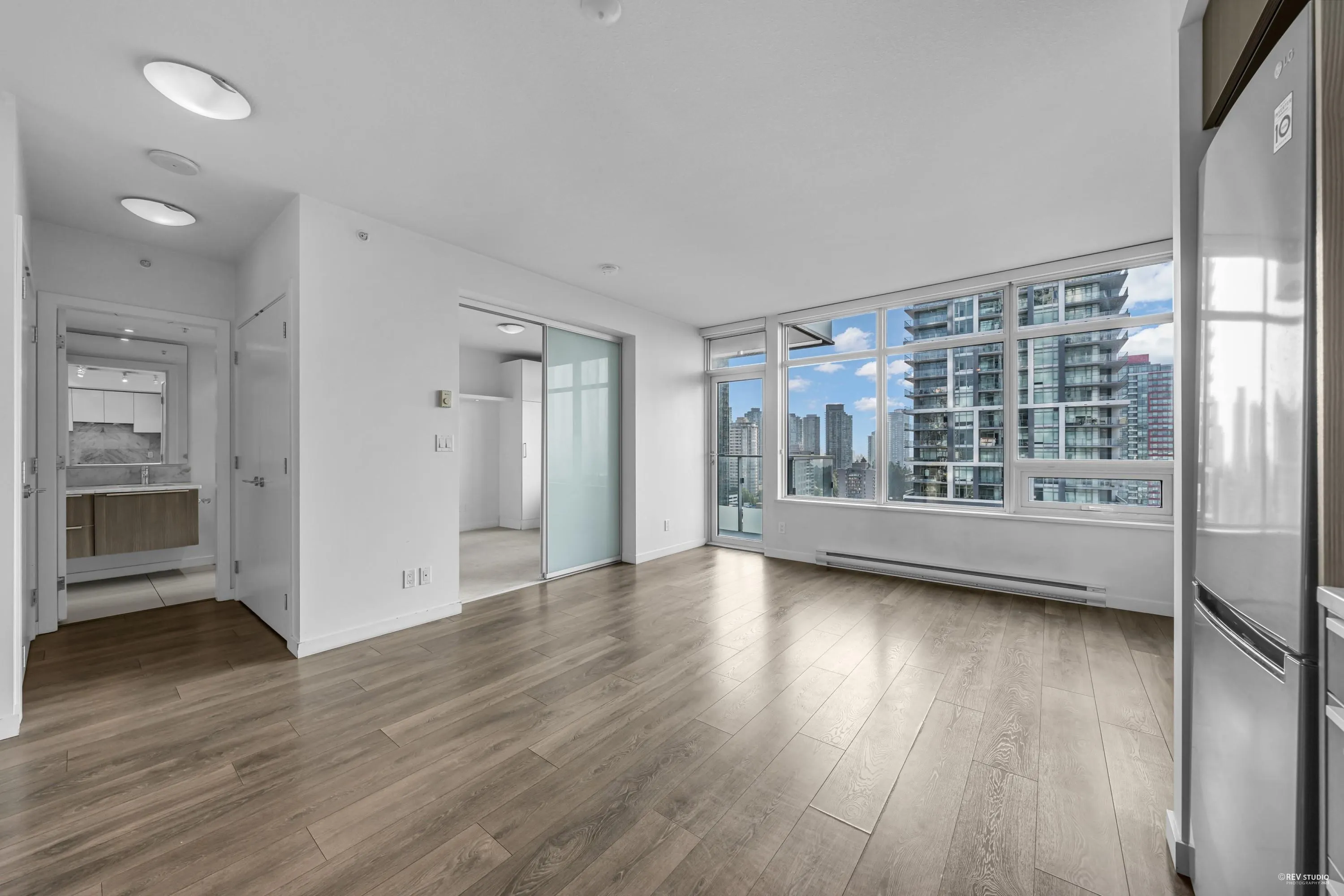 1803 6461 Telford Avenue
