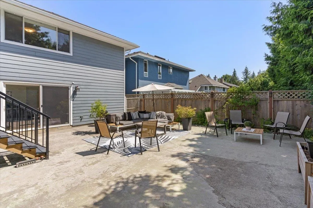2561 Stoney Creek Place