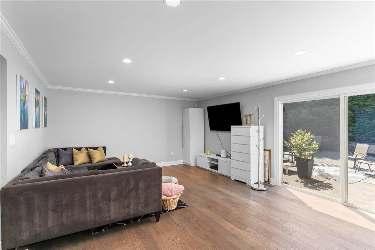 2561 Stoney Creek Place