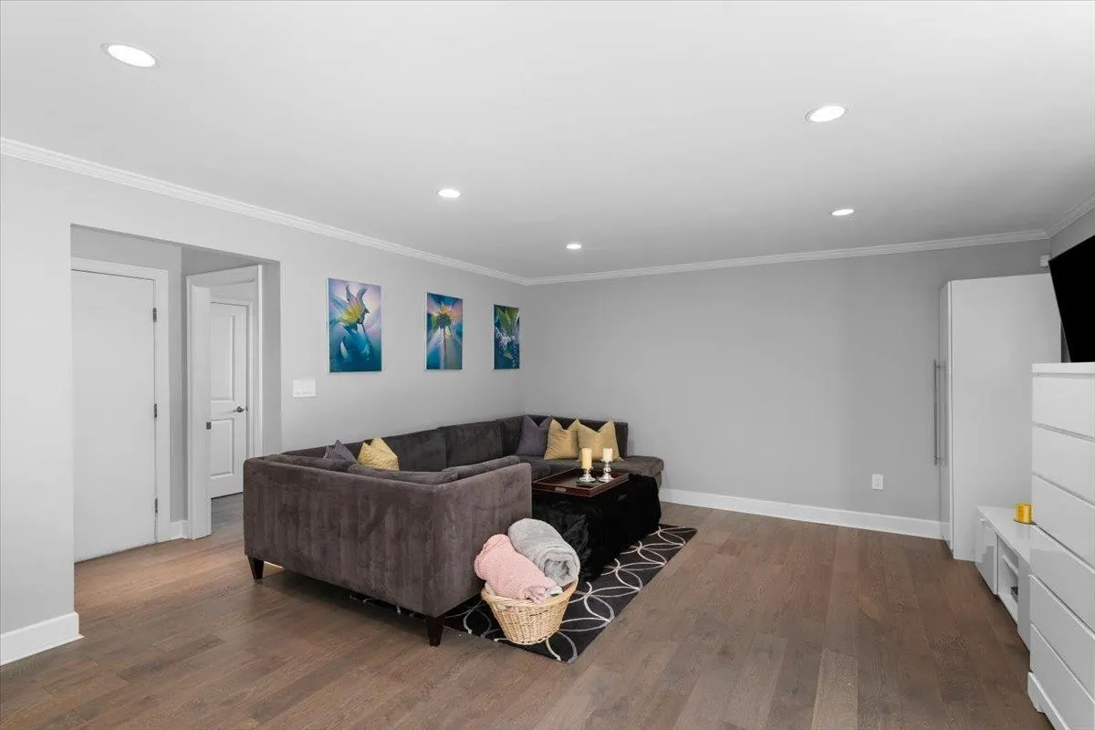 2561 Stoney Creek Place