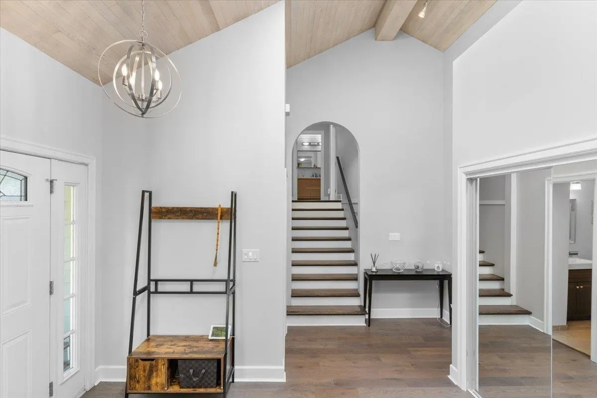 2561 Stoney Creek Place