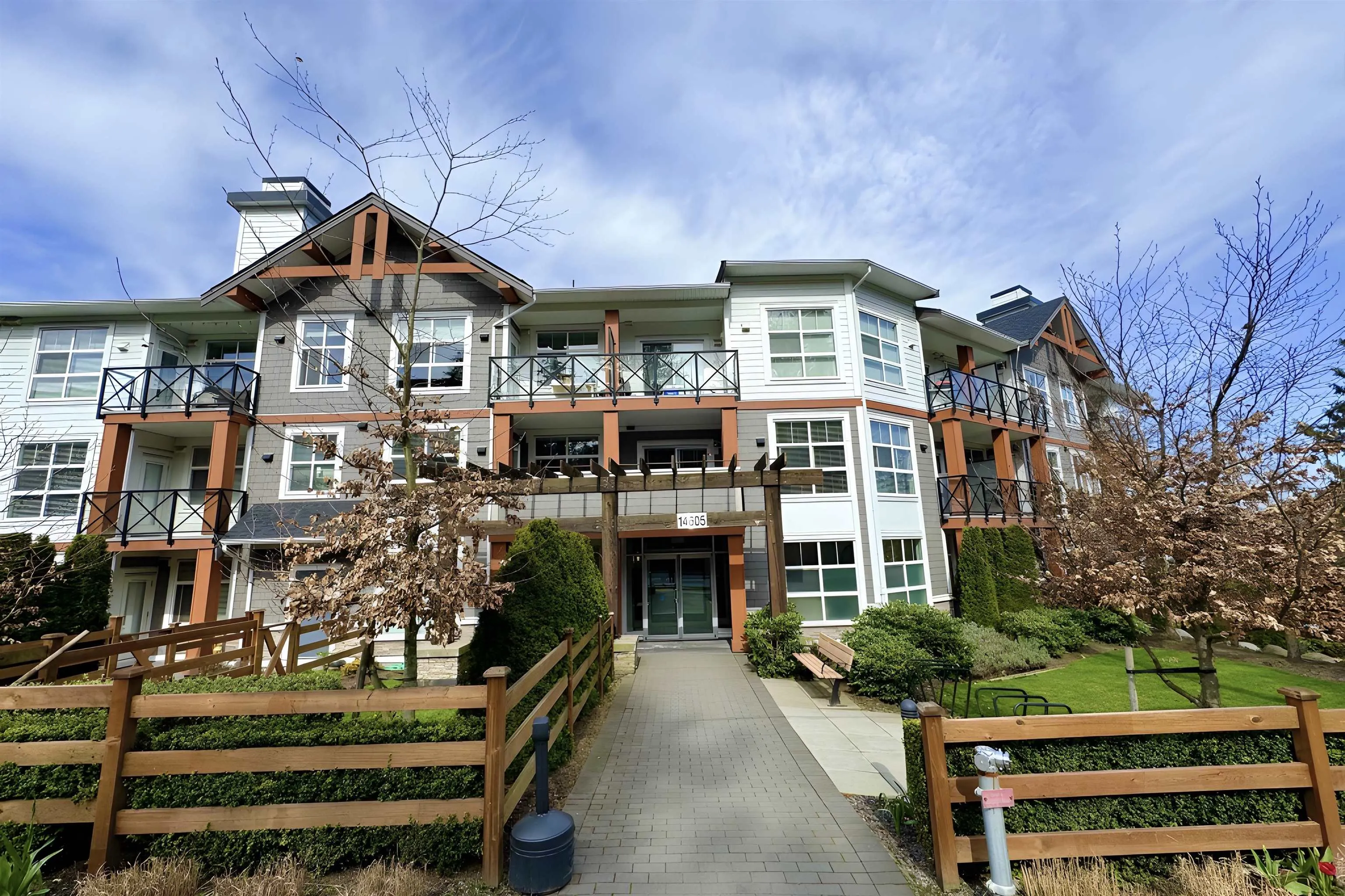 101 14605 Mcdougall Drive
