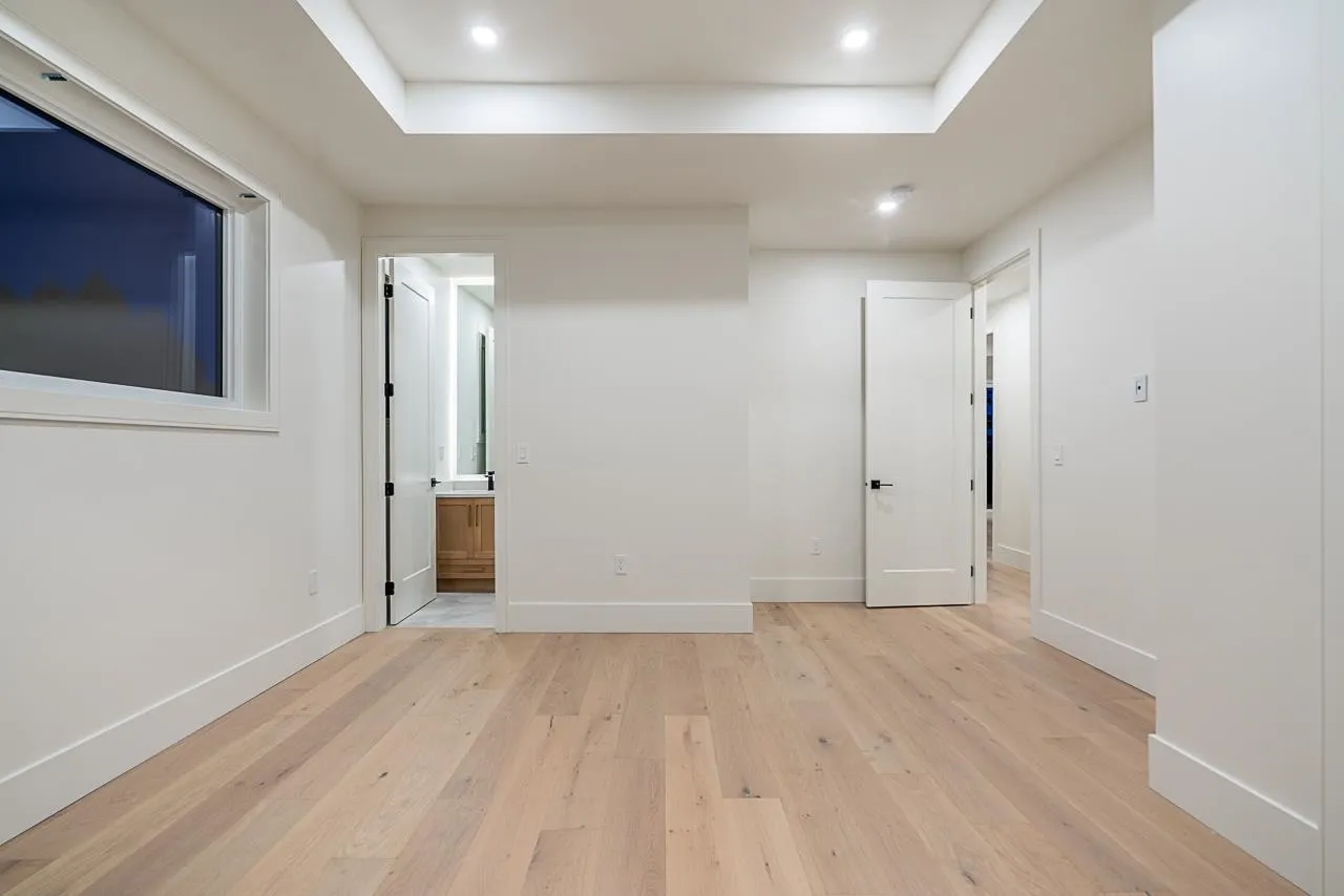5091 Patrick Street