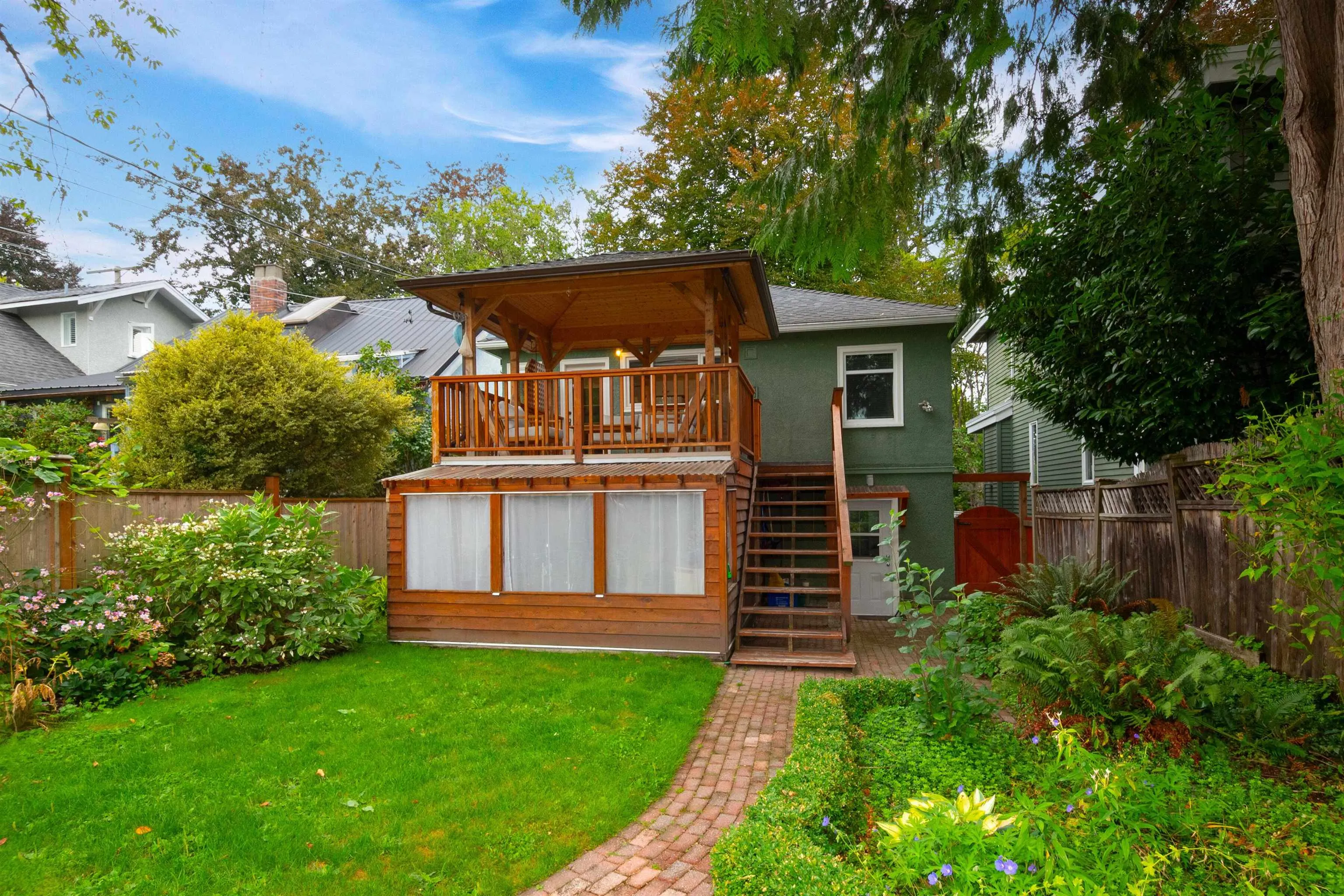 3476 W 13th Avenue