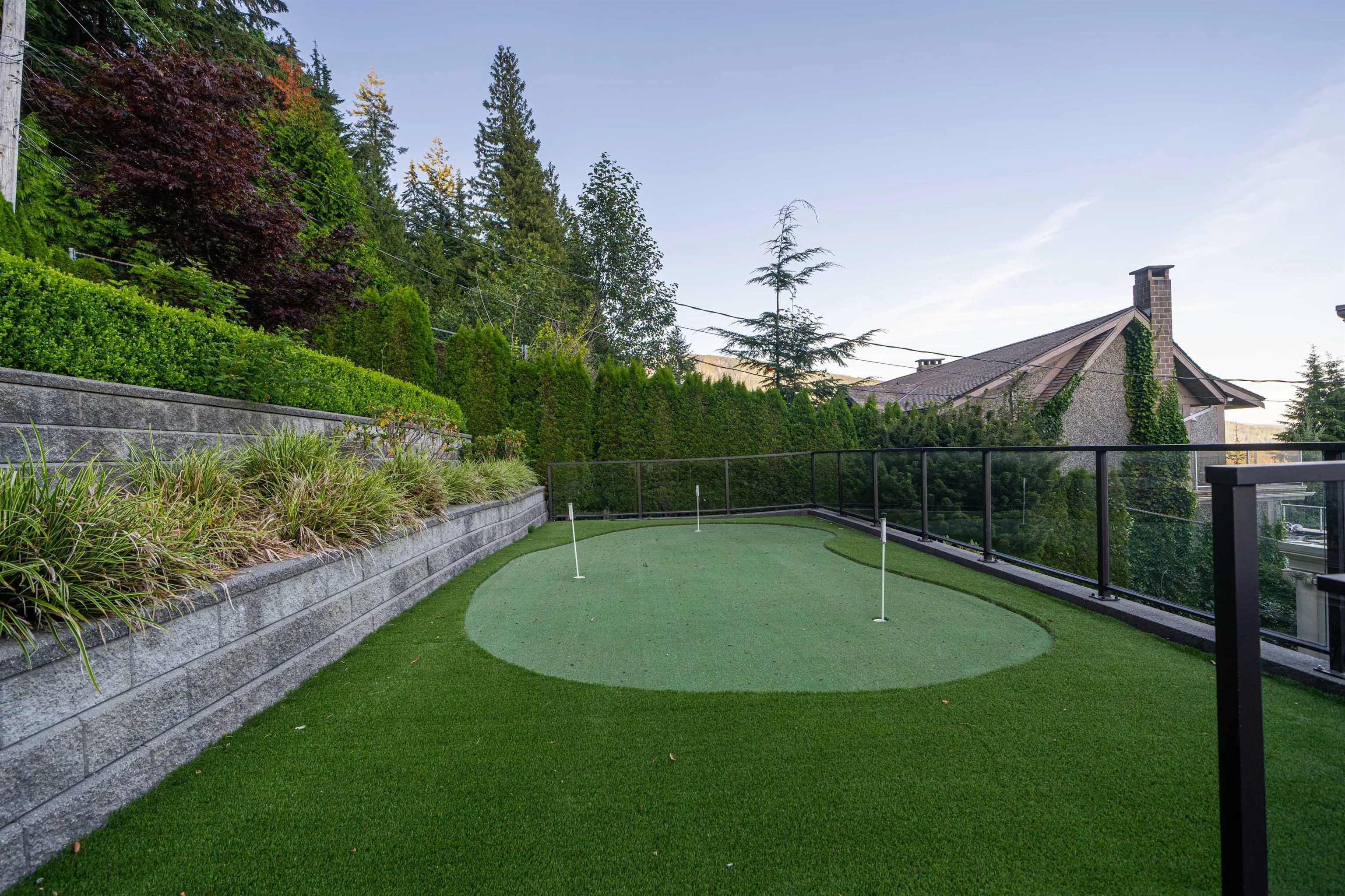 1095 Millstream Road