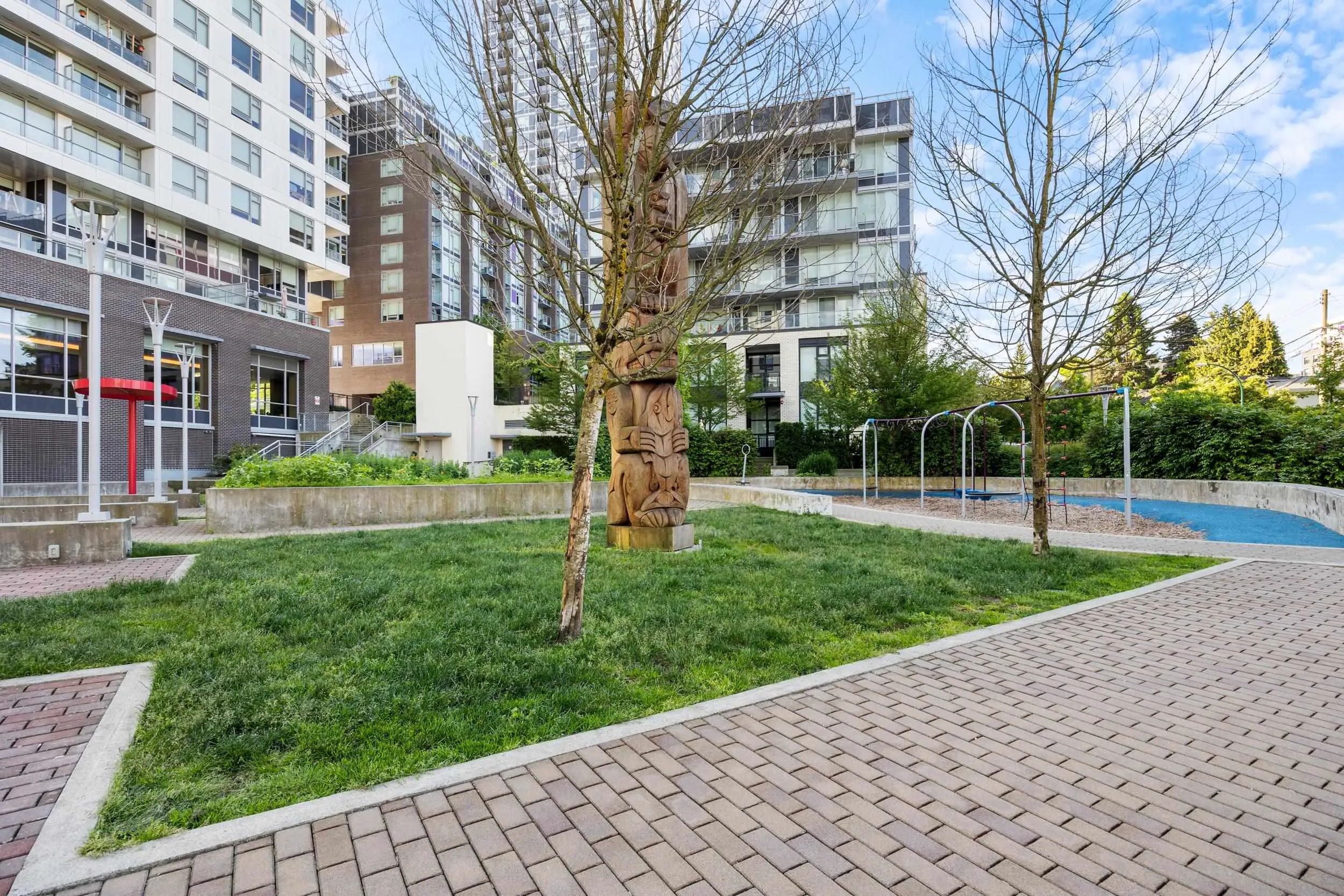2106 5515 Boundary Road
