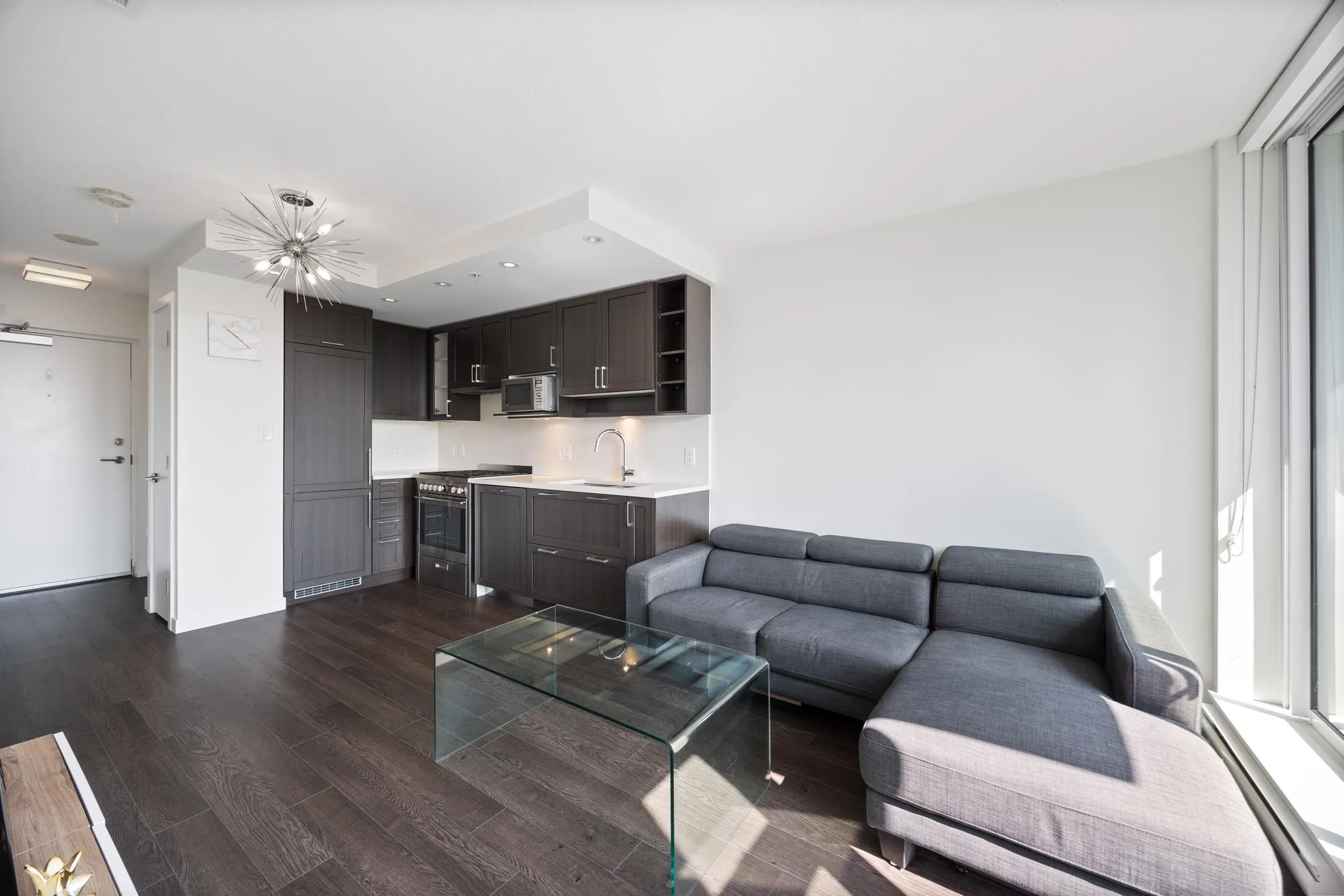 2106 5515 Boundary Road