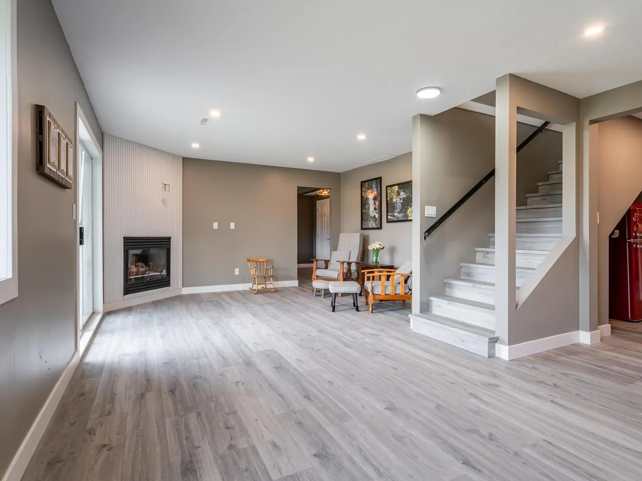 30 5051 203 Street
