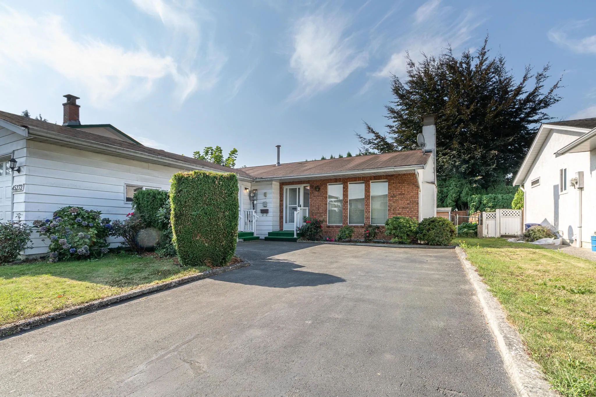 45272 Lenora Crescent