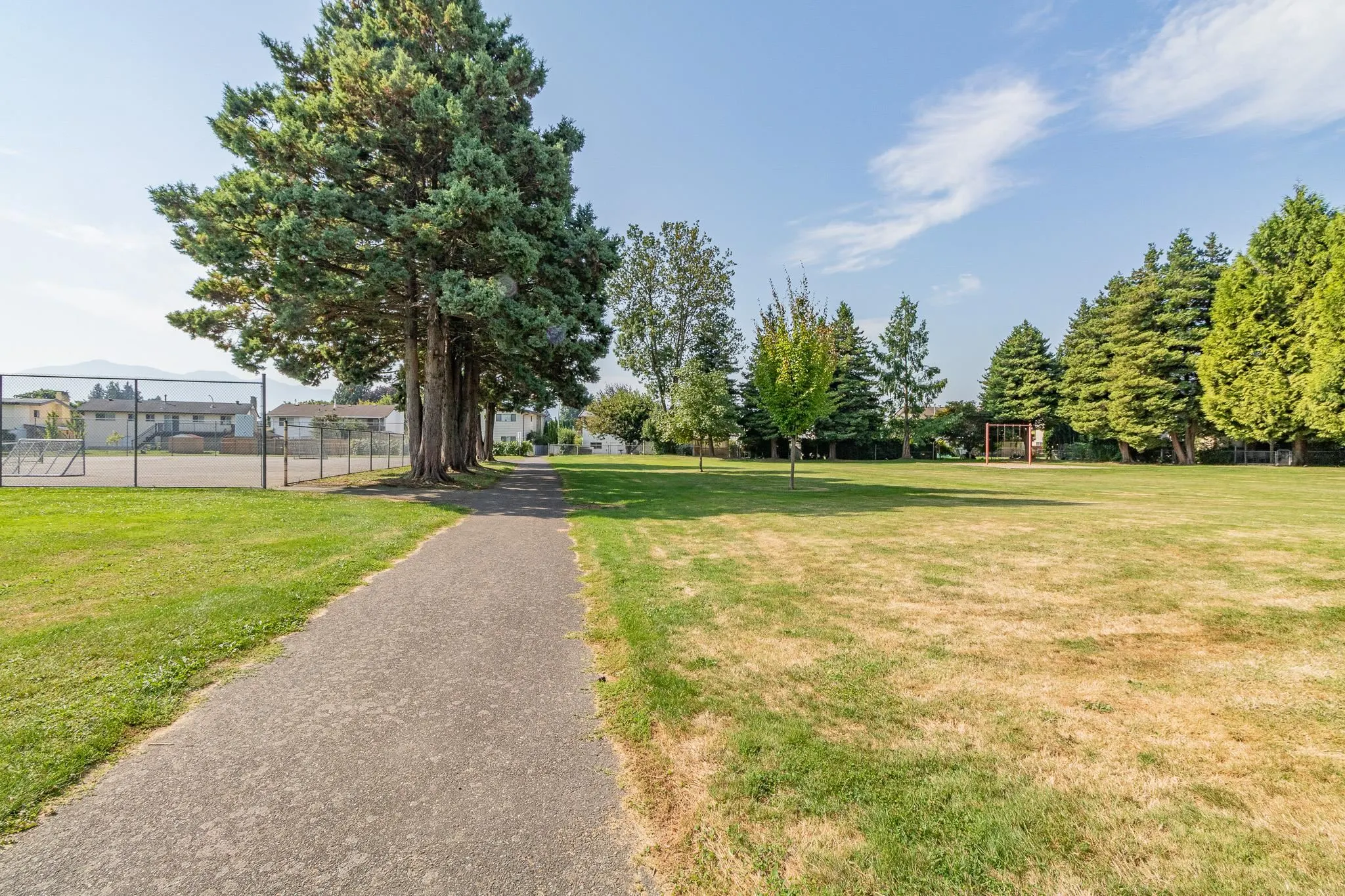 45272 Lenora Crescent