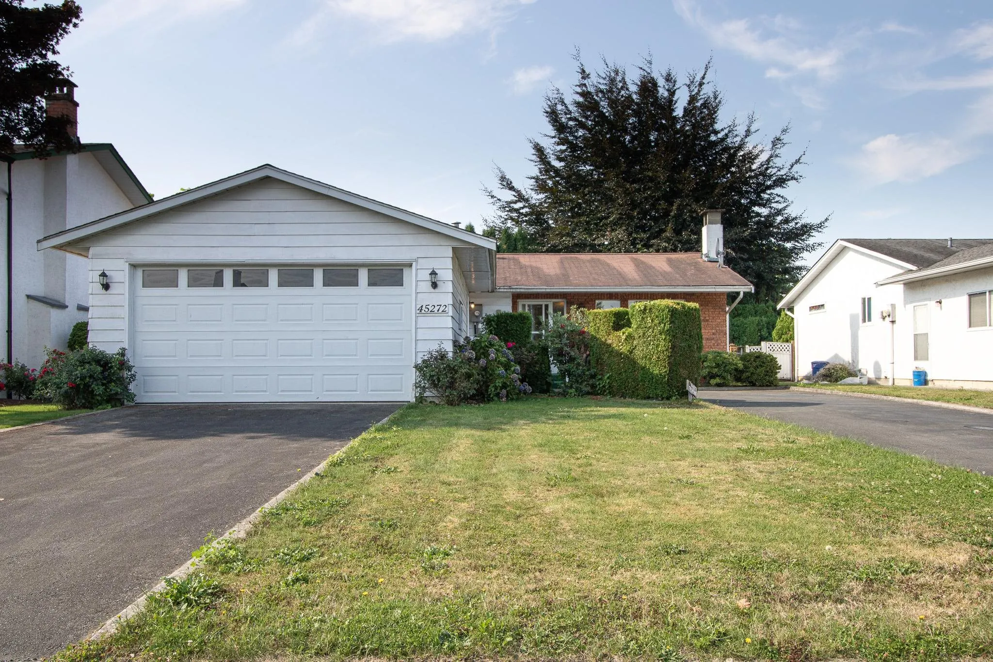 45272 Lenora Crescent
