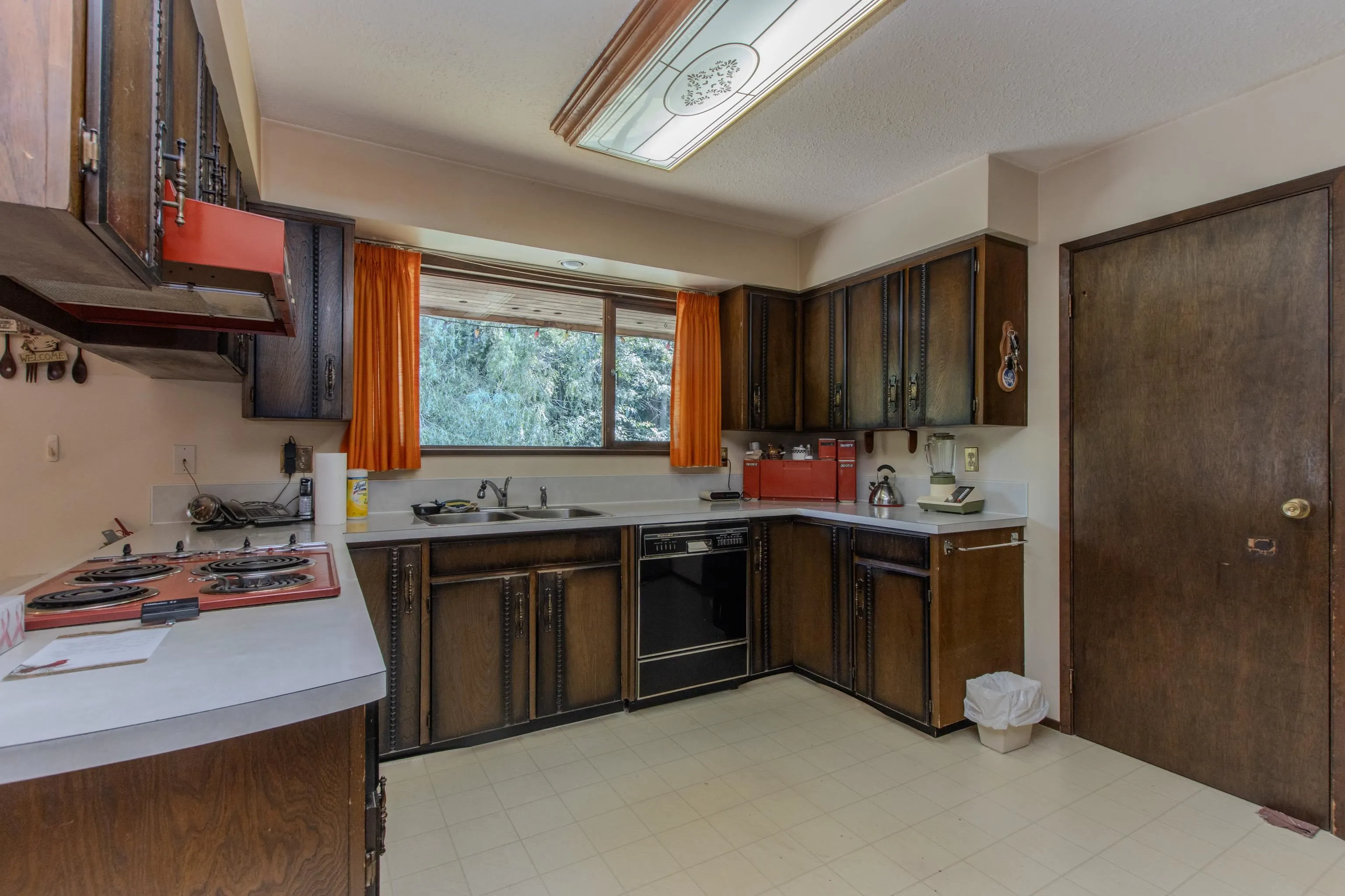 41560 Government Road