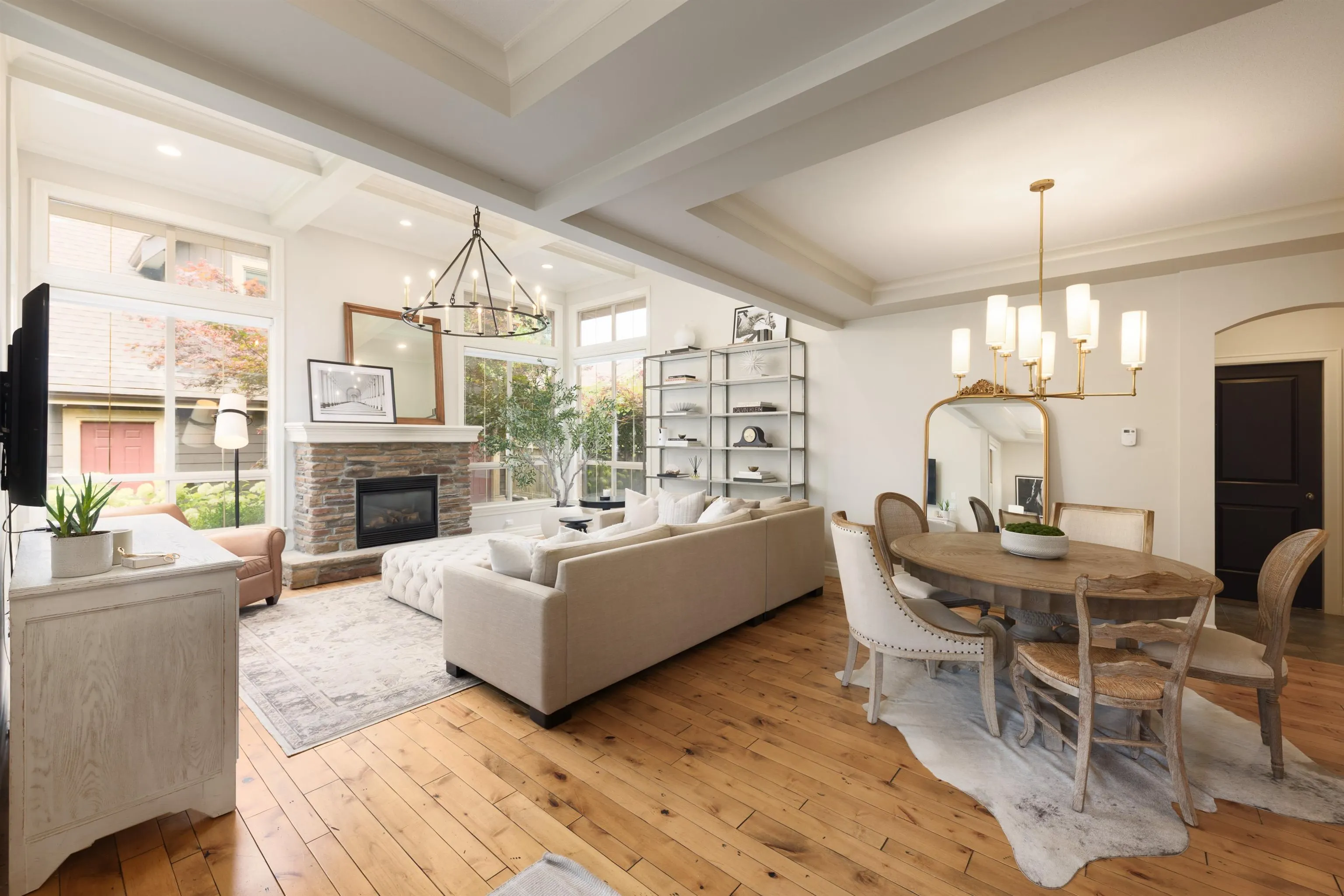 5789 Shawnigan Drive