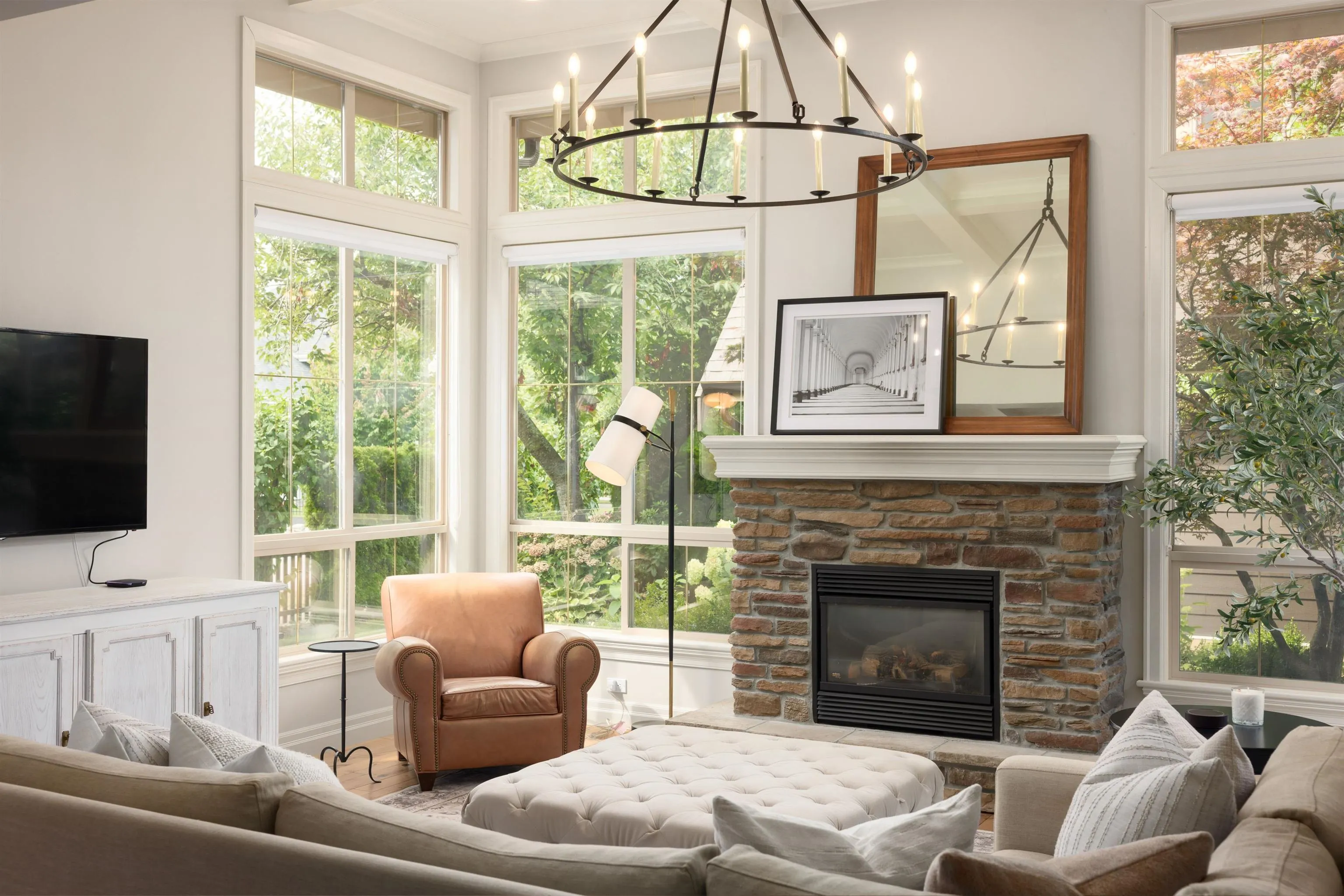 5789 Shawnigan Drive