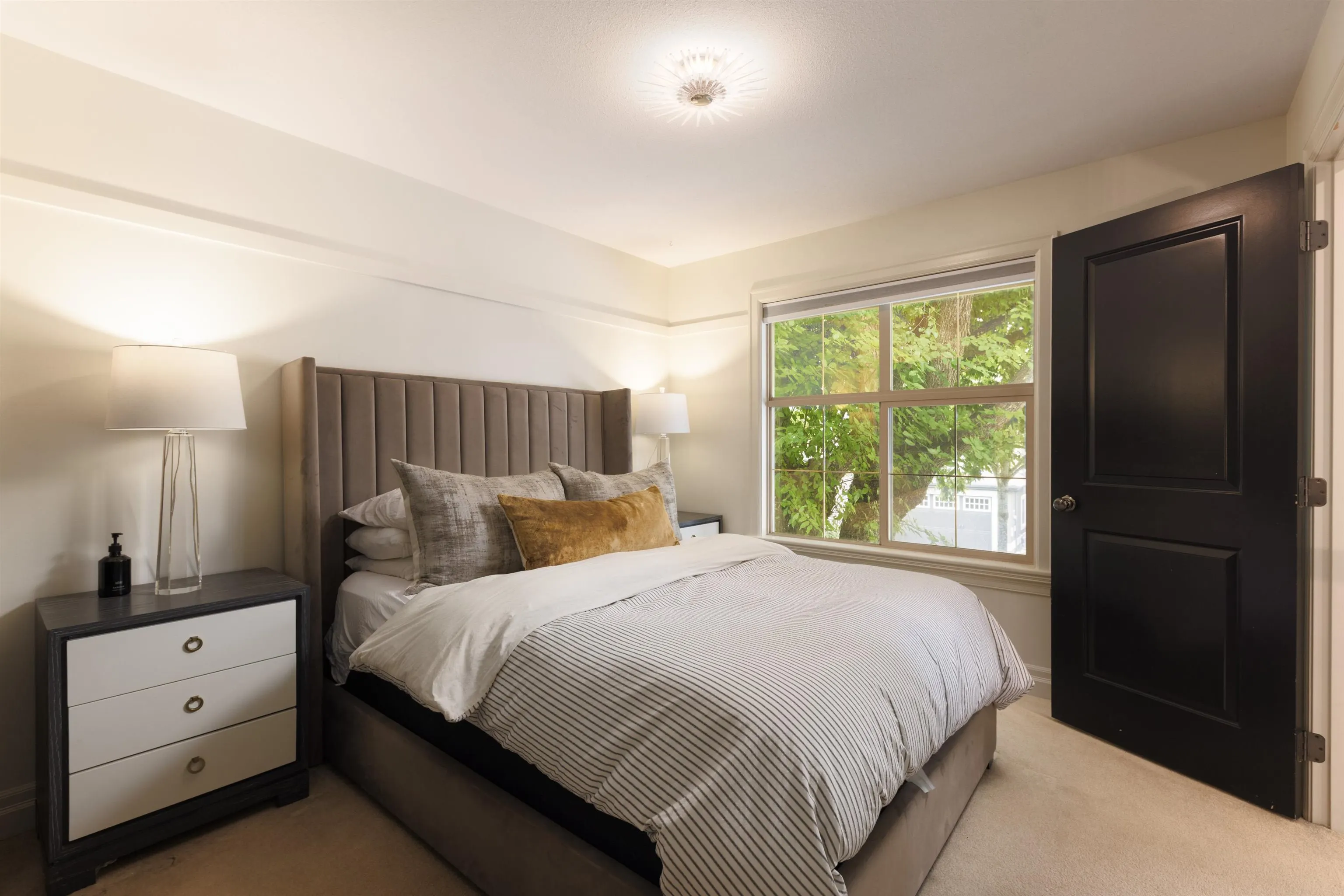 5789 Shawnigan Drive