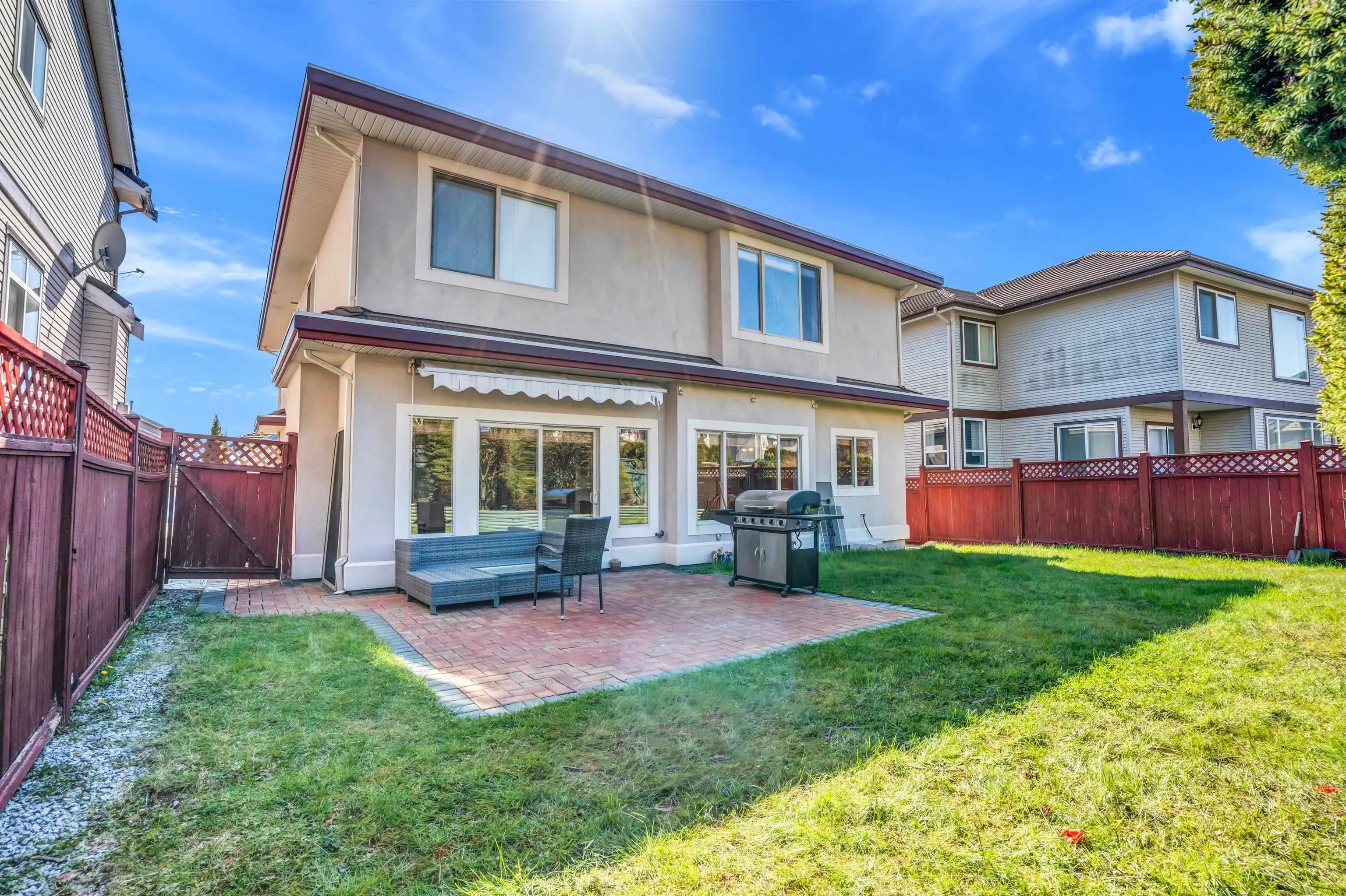 2116 Turnberry Lane