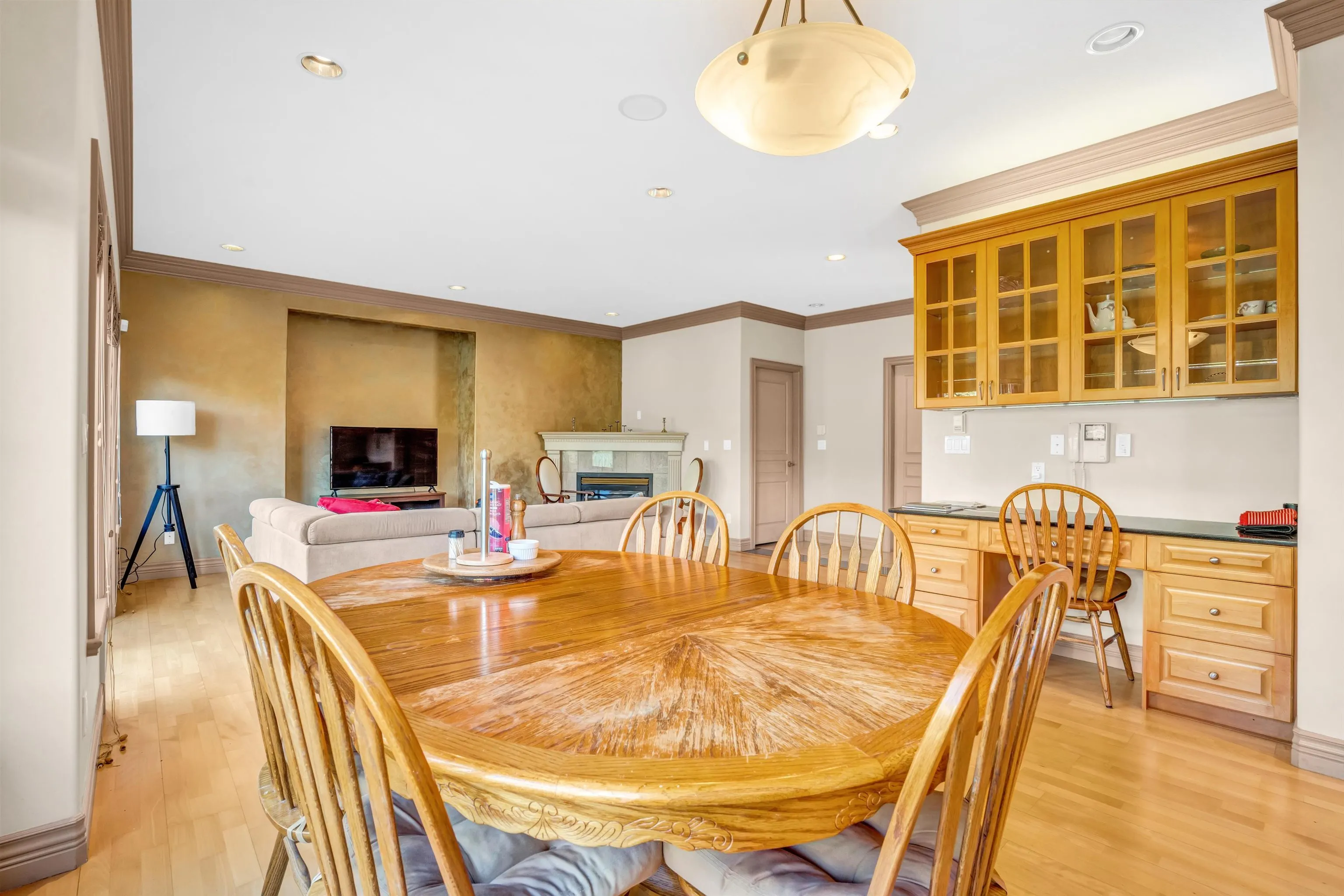 2116 Turnberry Lane