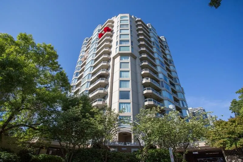 402 1045 Quayside Drive