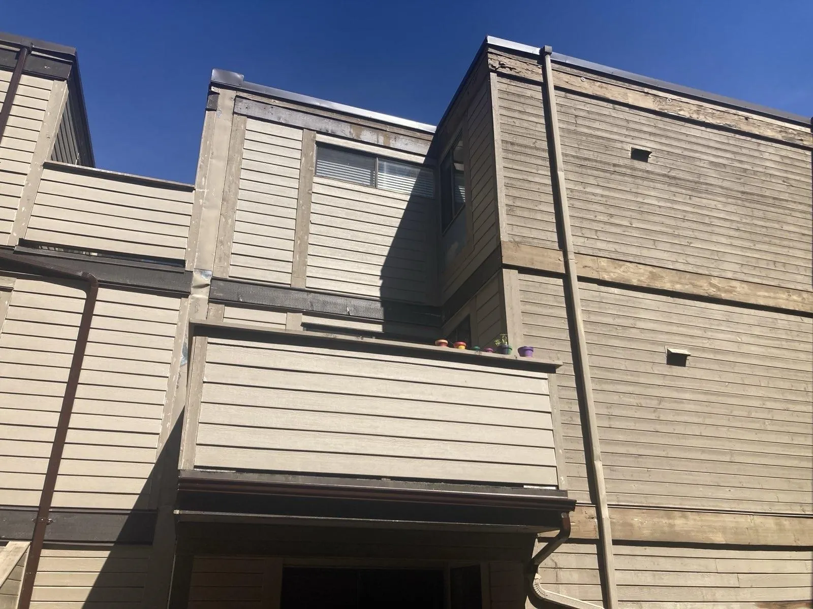 203 9133 Capella Drive