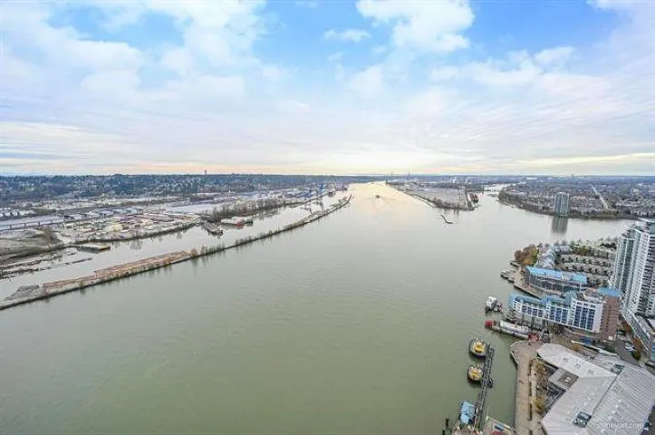 4101 680 Quayside Drive