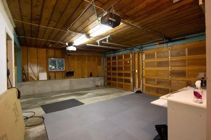 1455 Flora Place
