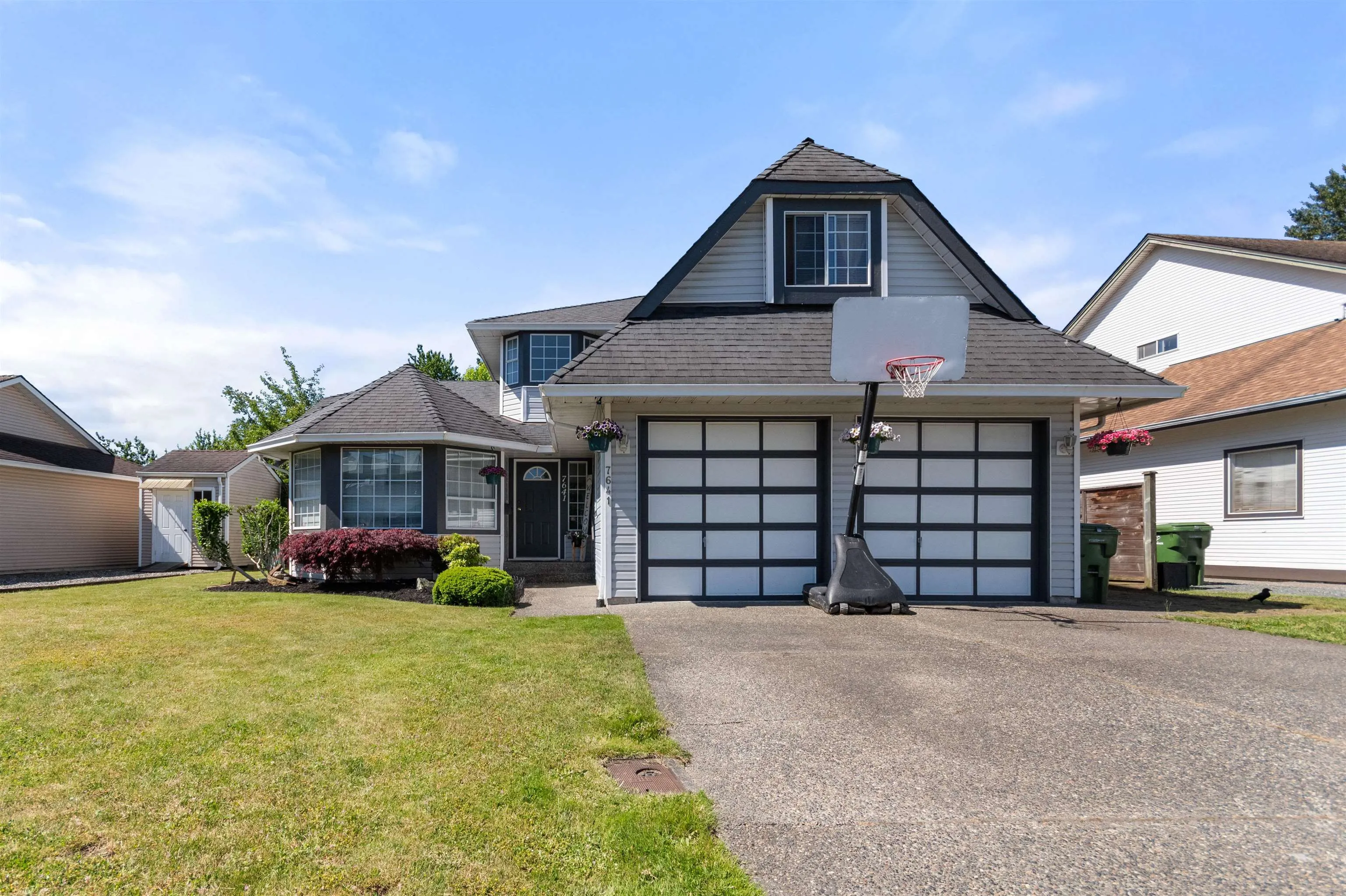7641 Sapphire Drive