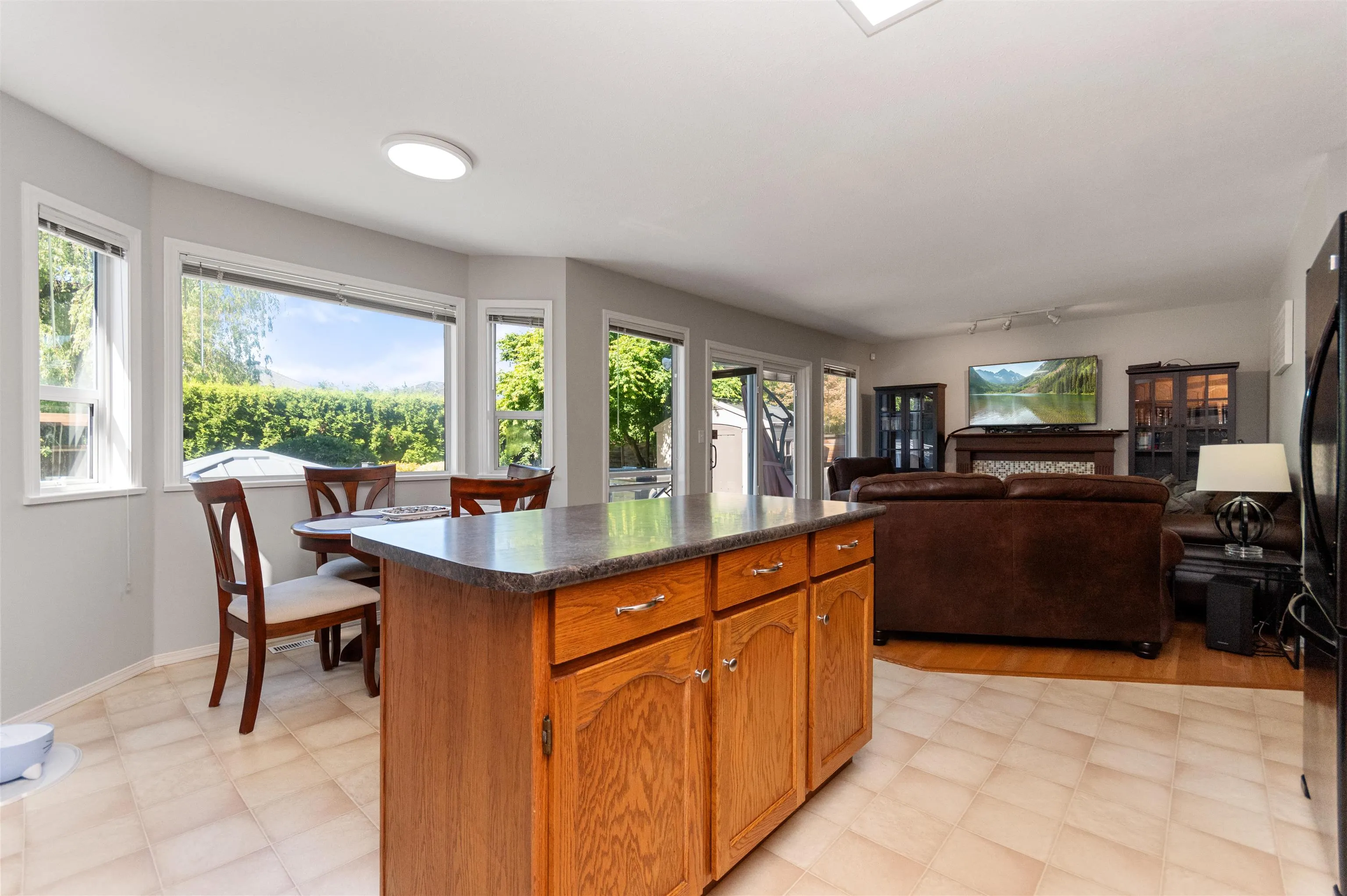 7641 Sapphire Drive