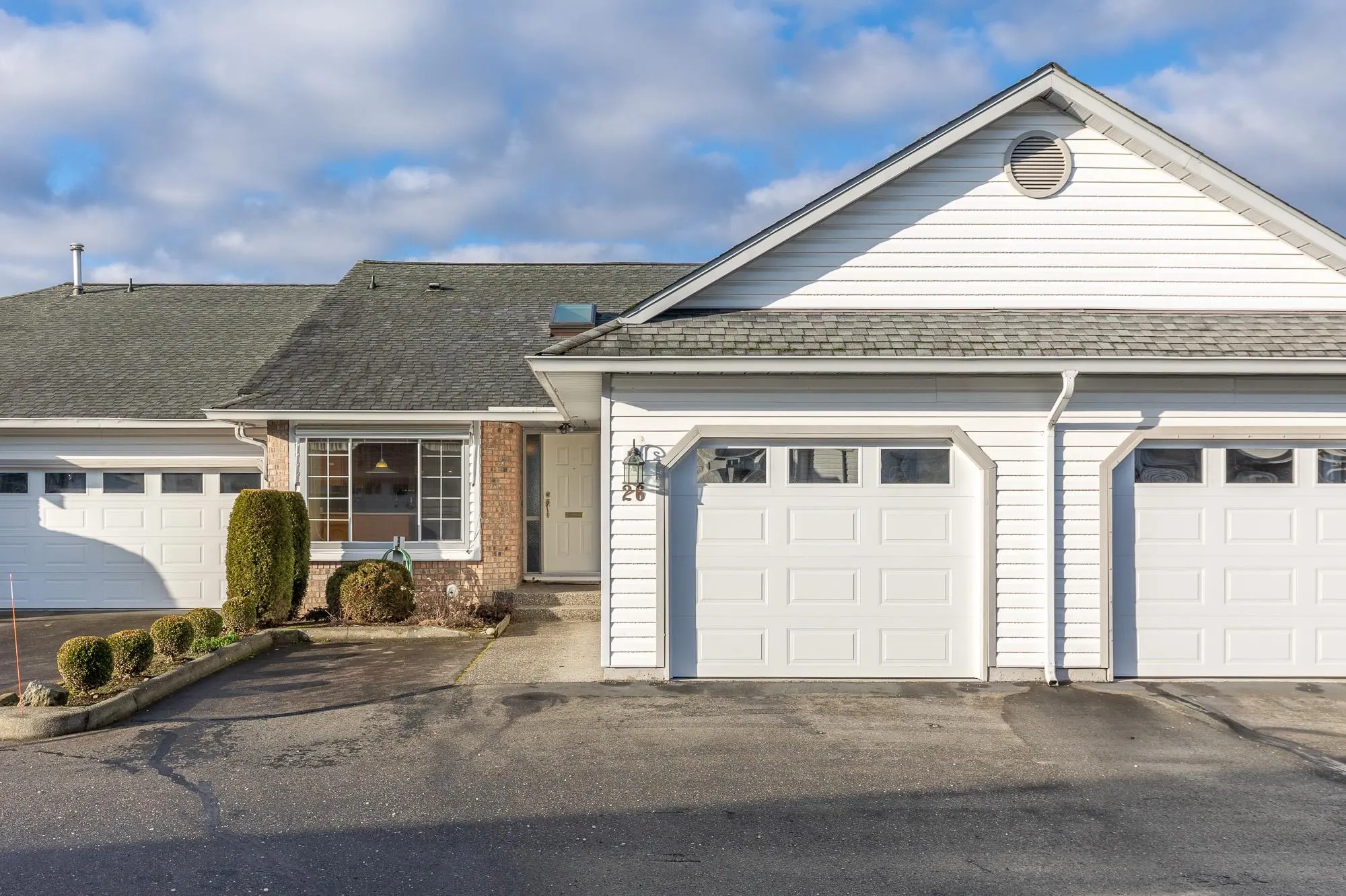 26 33922 King Road