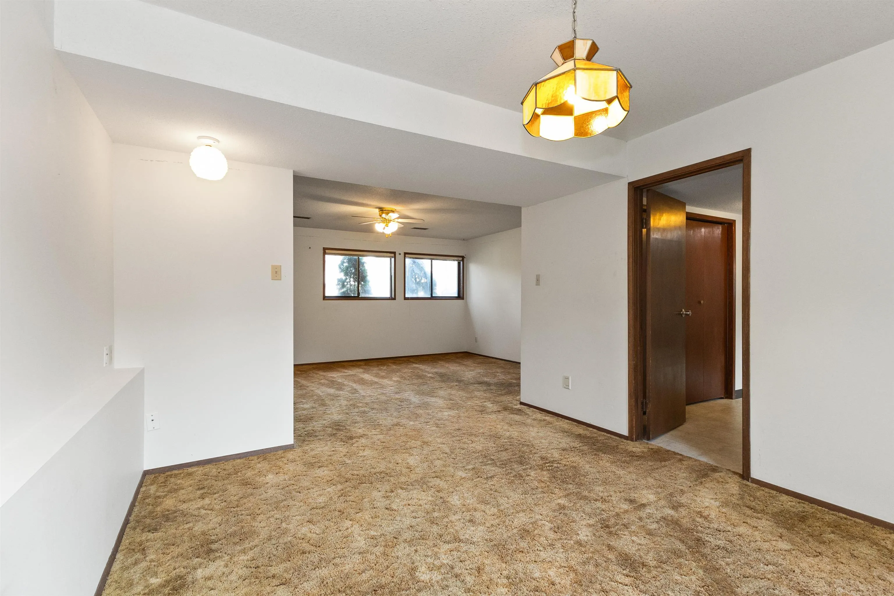 3783 Nanaimo Crescent