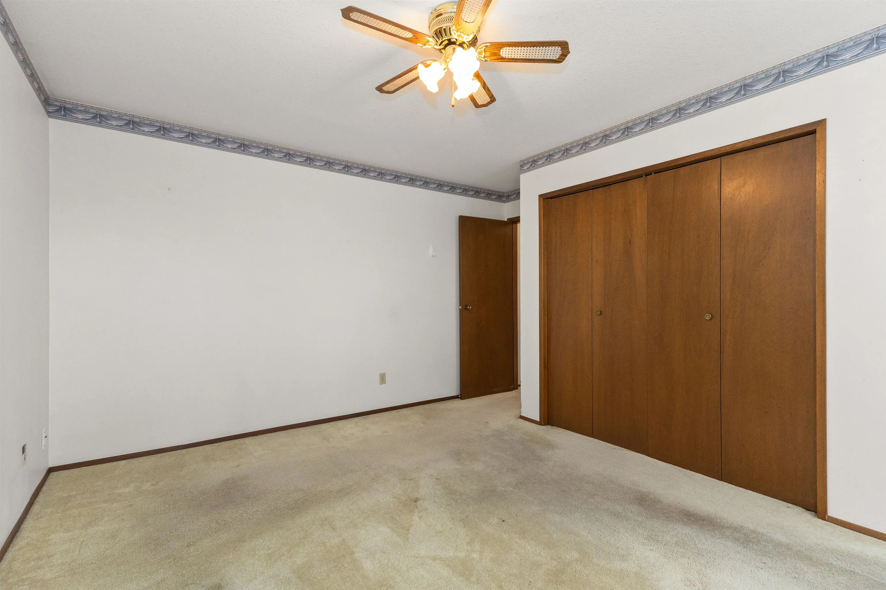 3783 Nanaimo Crescent