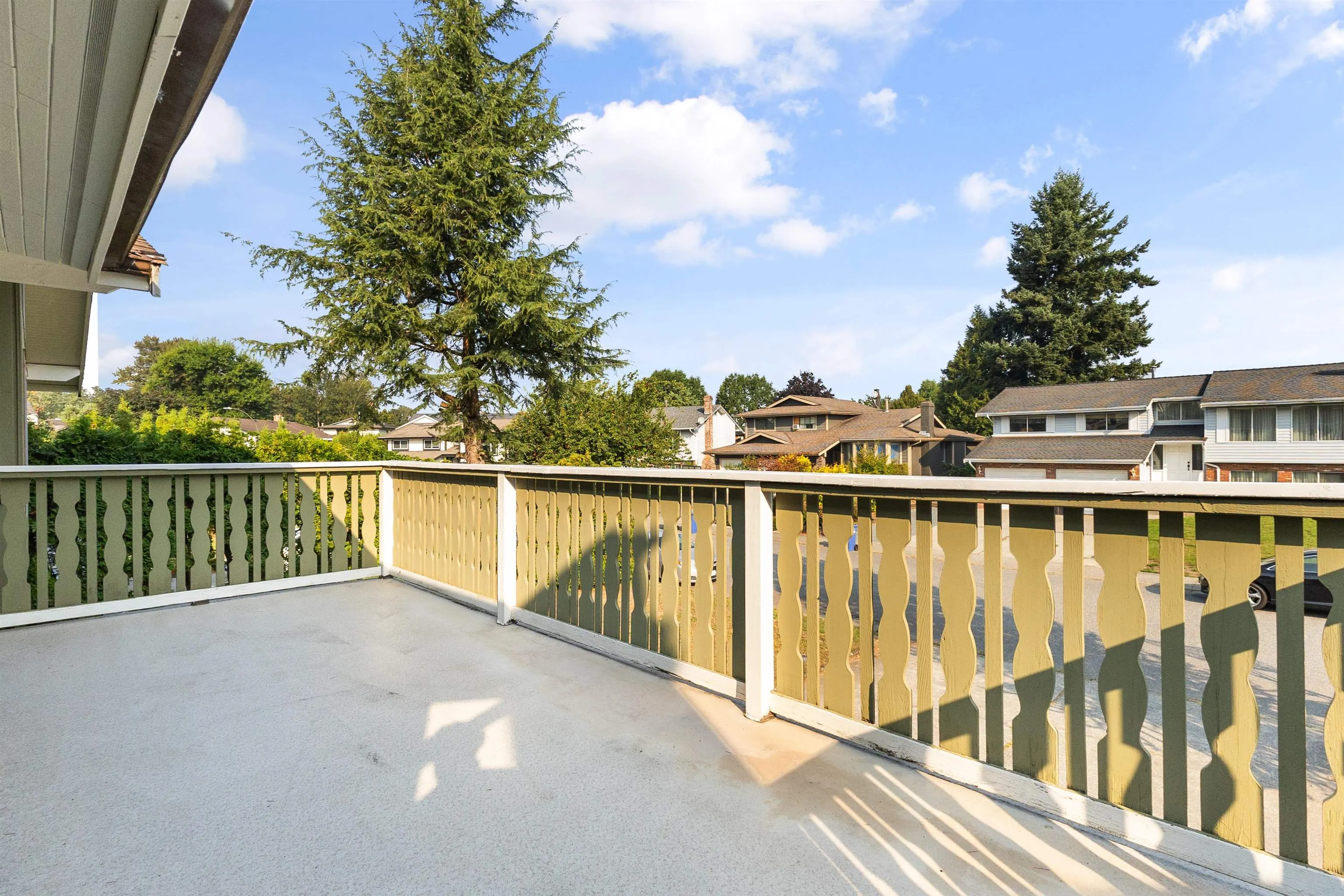 3783 Nanaimo Crescent
