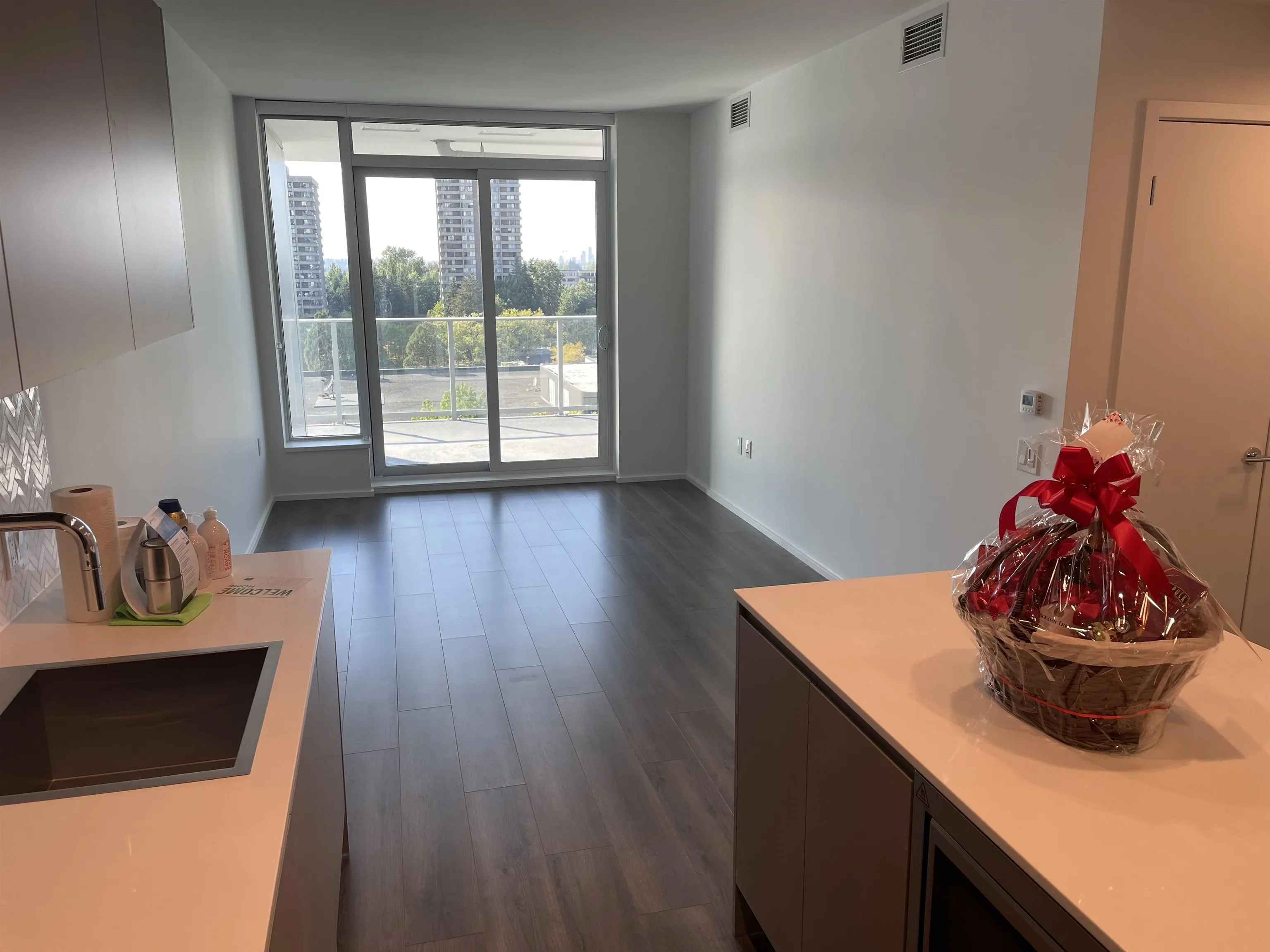 413 3809 Evergreen Place