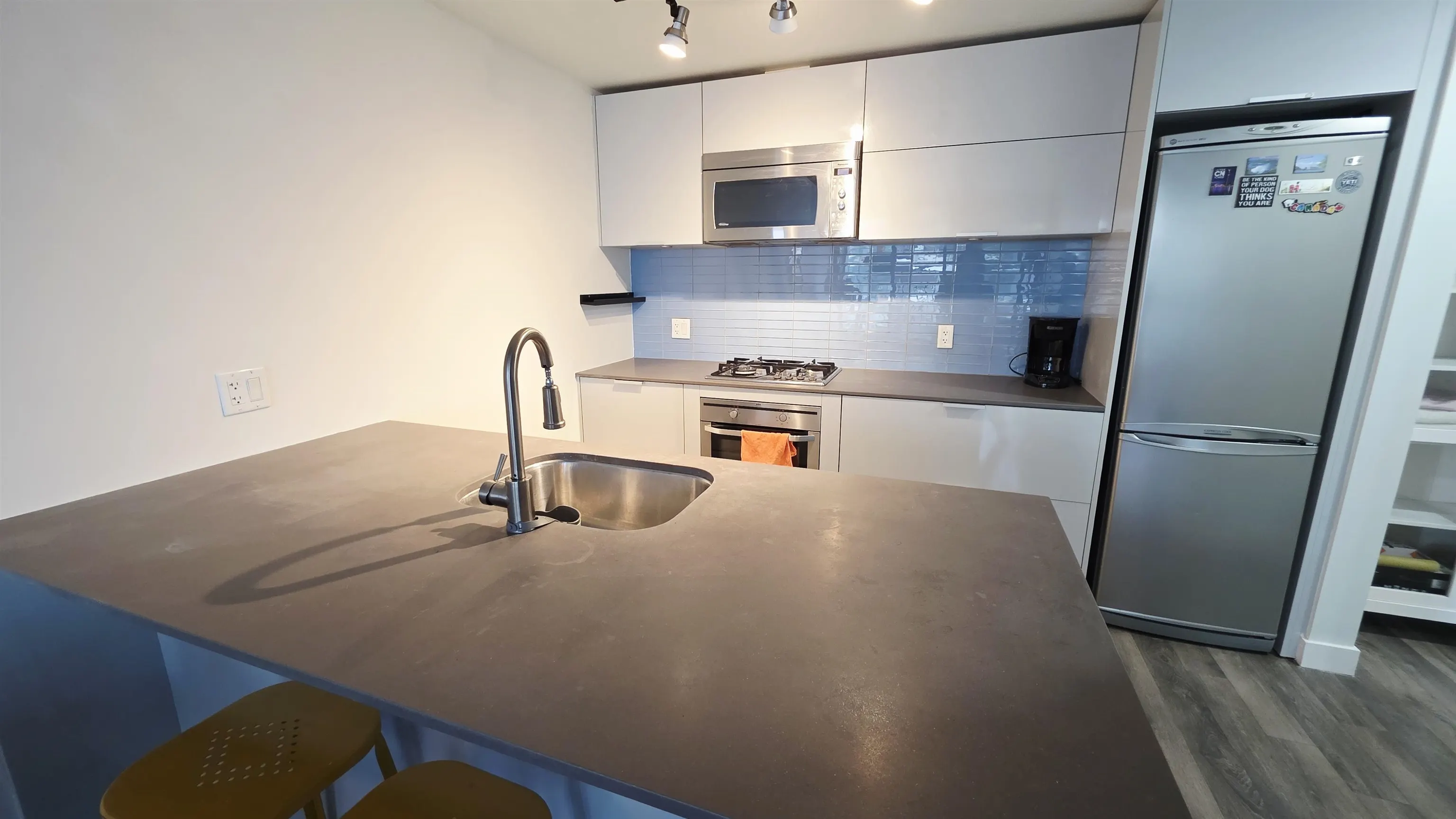 3005 128 W Cordova Street