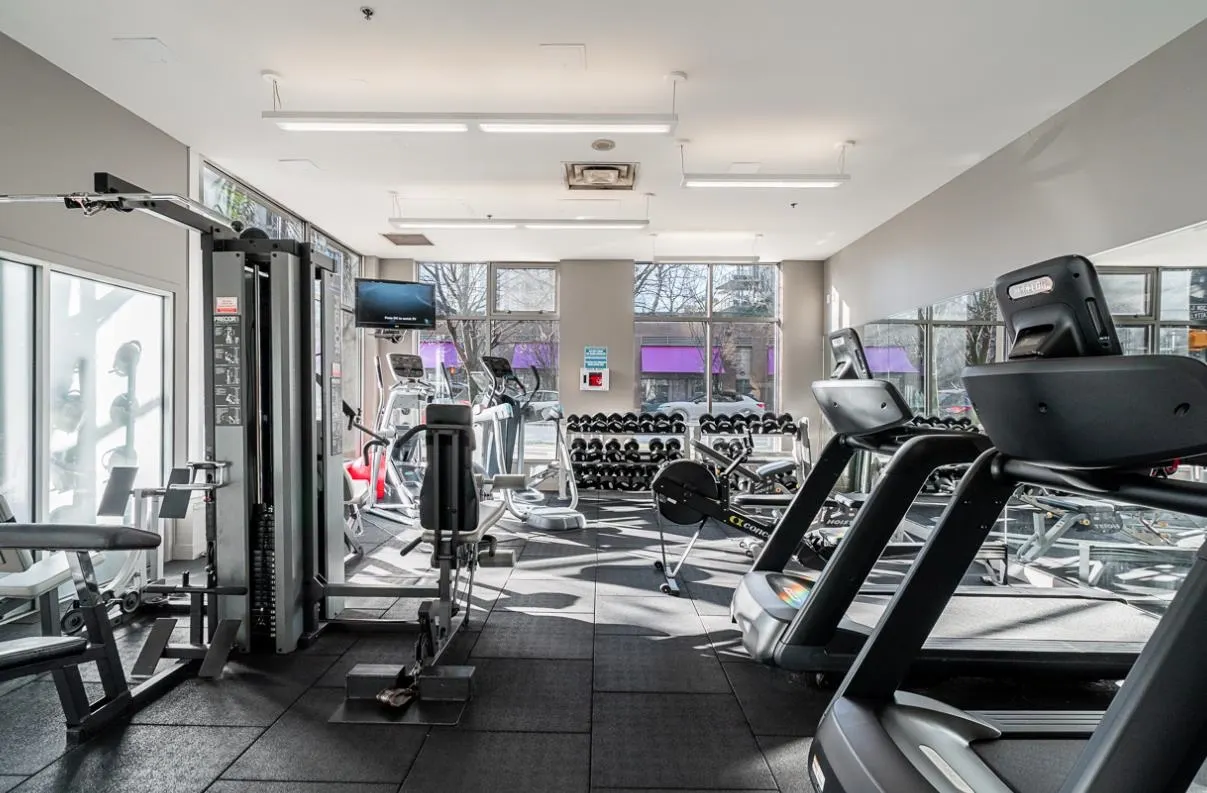 506 989 Beatty Street