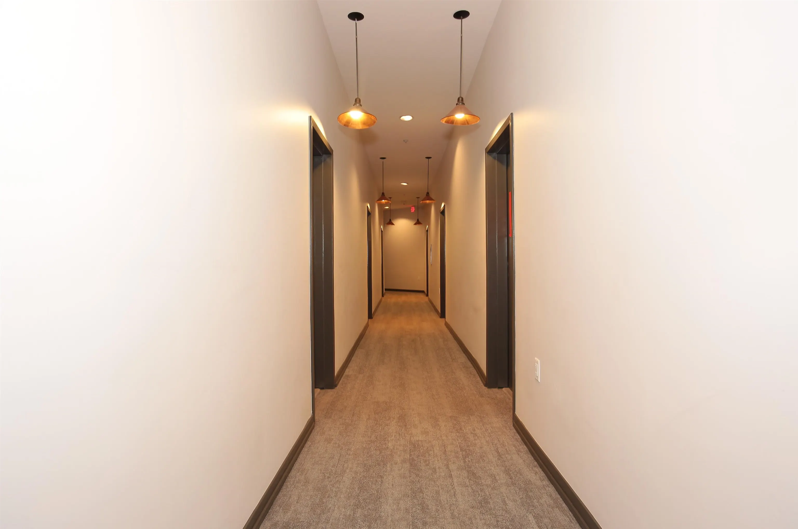 511 22 E Cordova Street